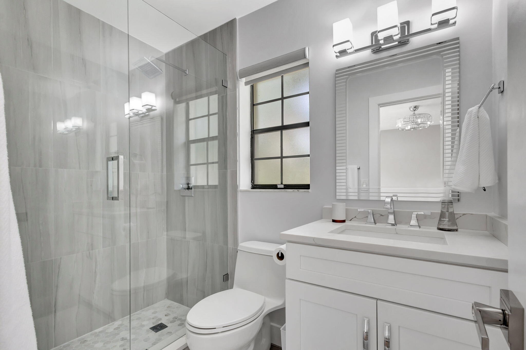 PGA RESORT COMMUNITY PL OF PRESTWICK CHASE UNIT 1 - Residential Lease