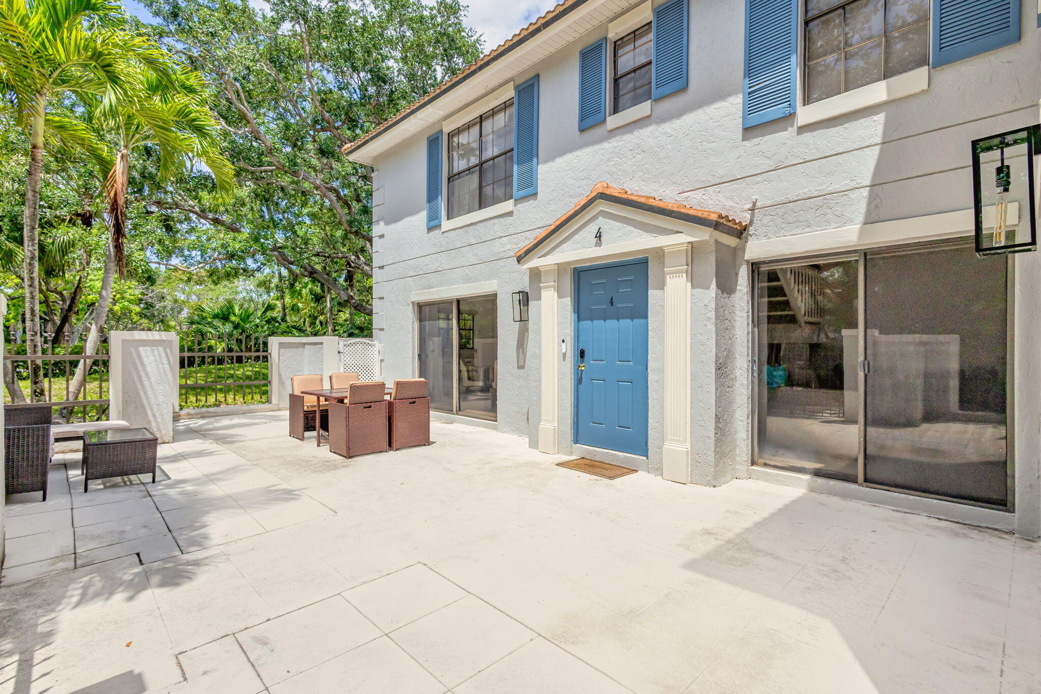 PGA RESORT COMMUNITY PL OF PRESTWICK CHASE UNIT 1 - Residential Lease