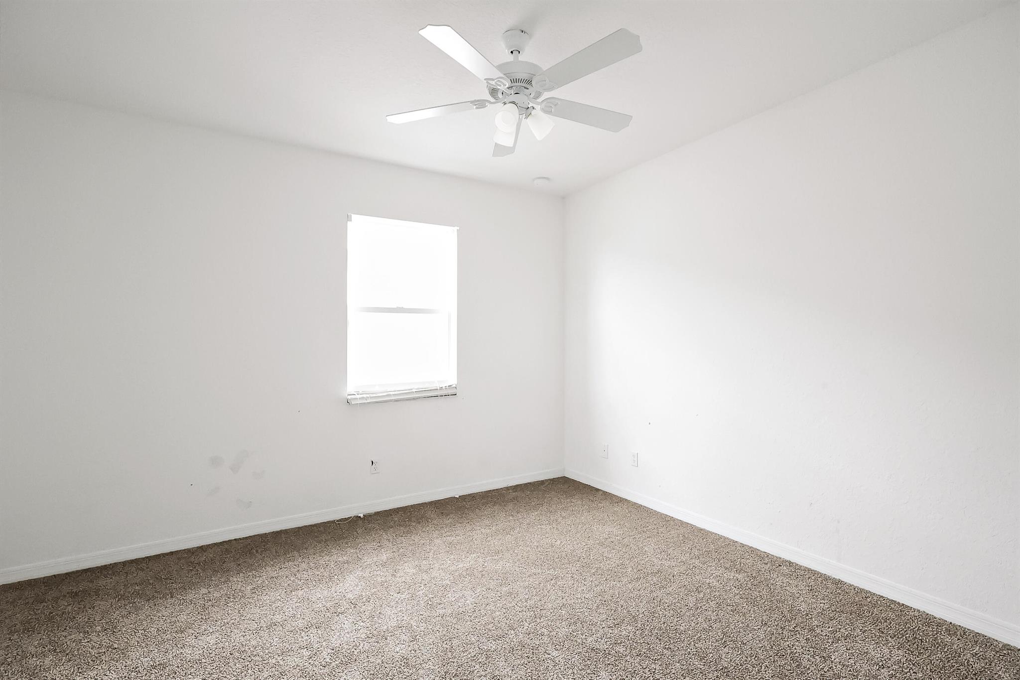 PALM BREEZES CLUB - Residential