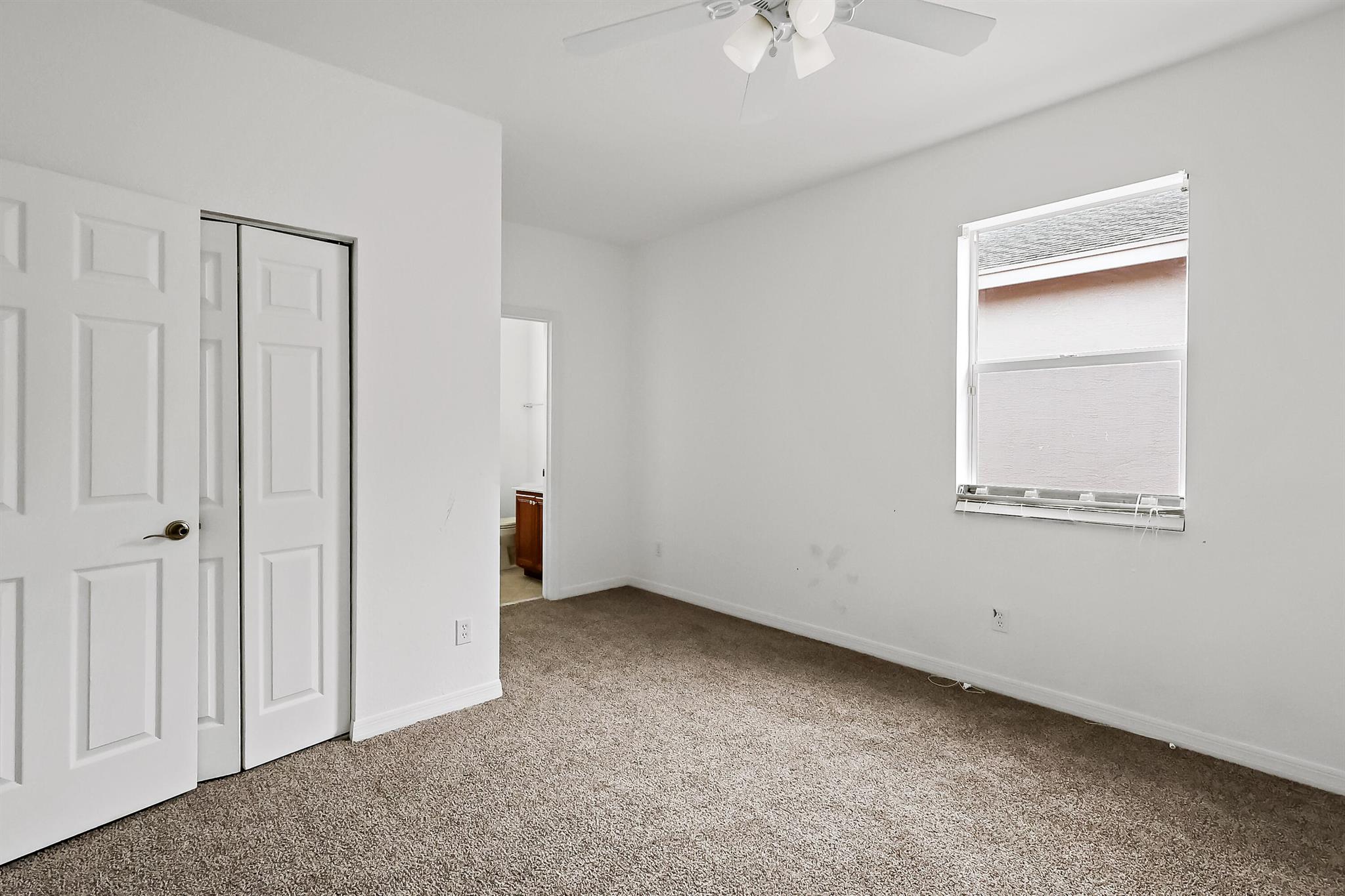 PALM BREEZES CLUB - Residential