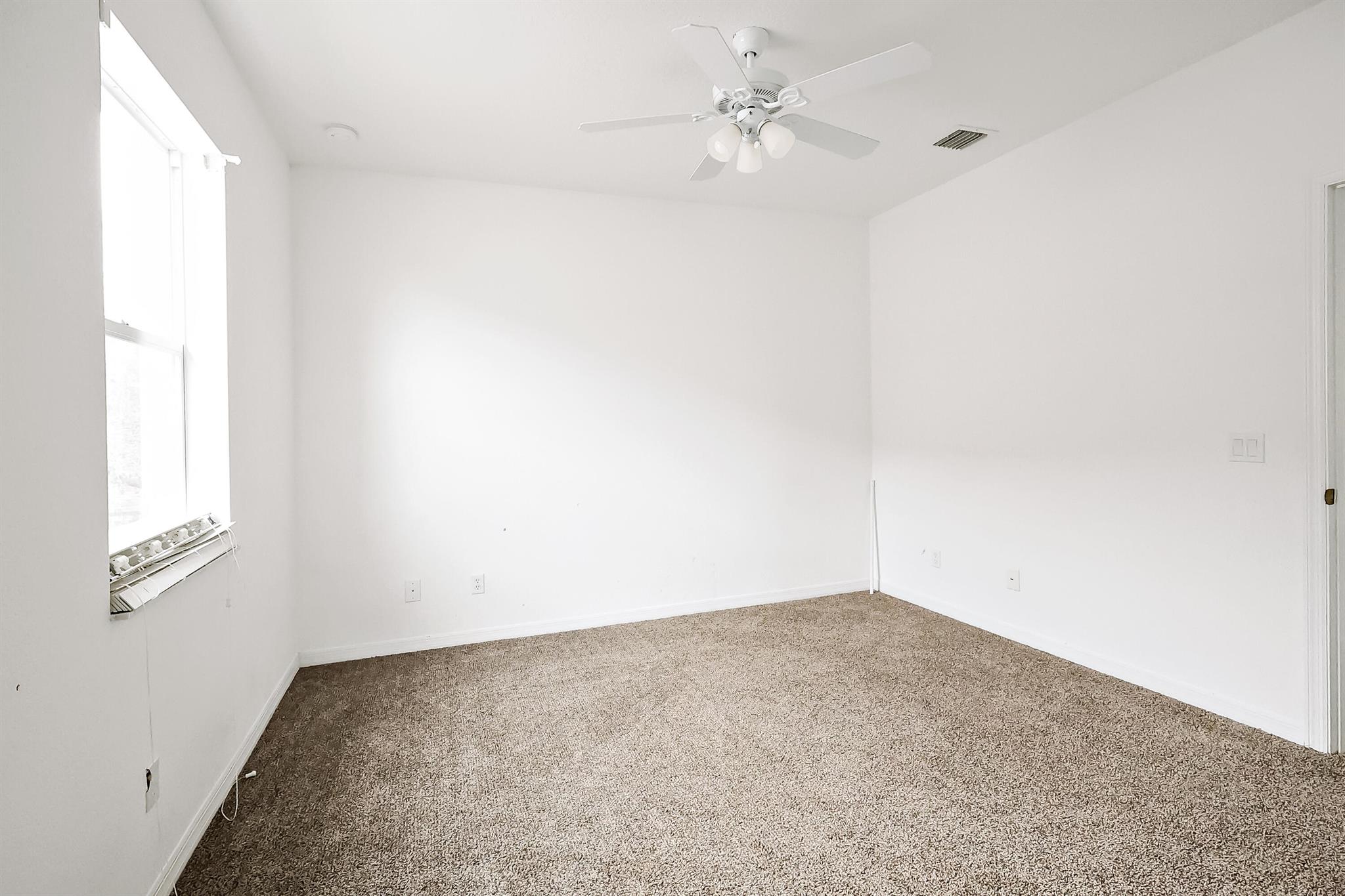 PALM BREEZES CLUB - Residential