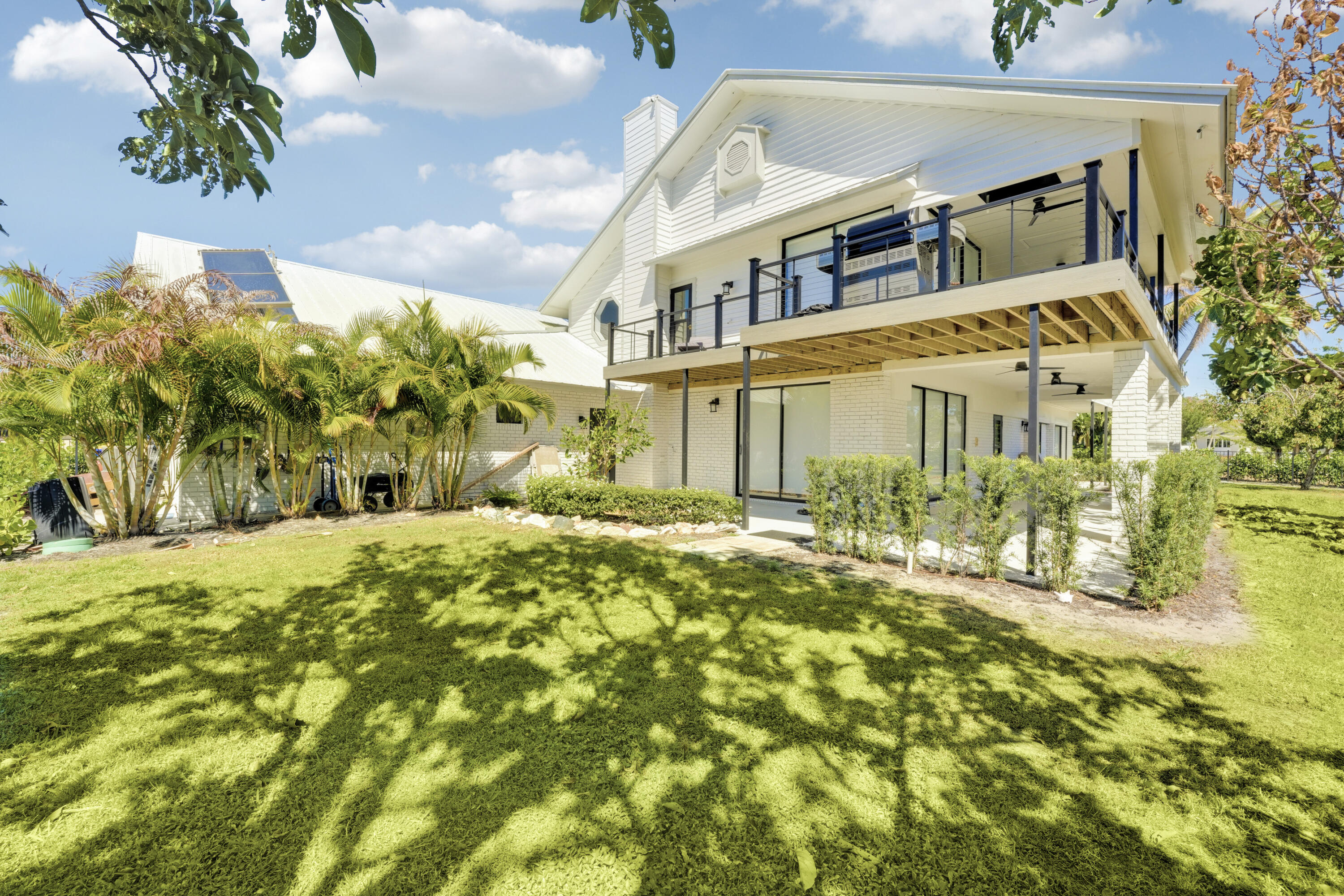 MARINER CAY YACHT CLUB - Residential