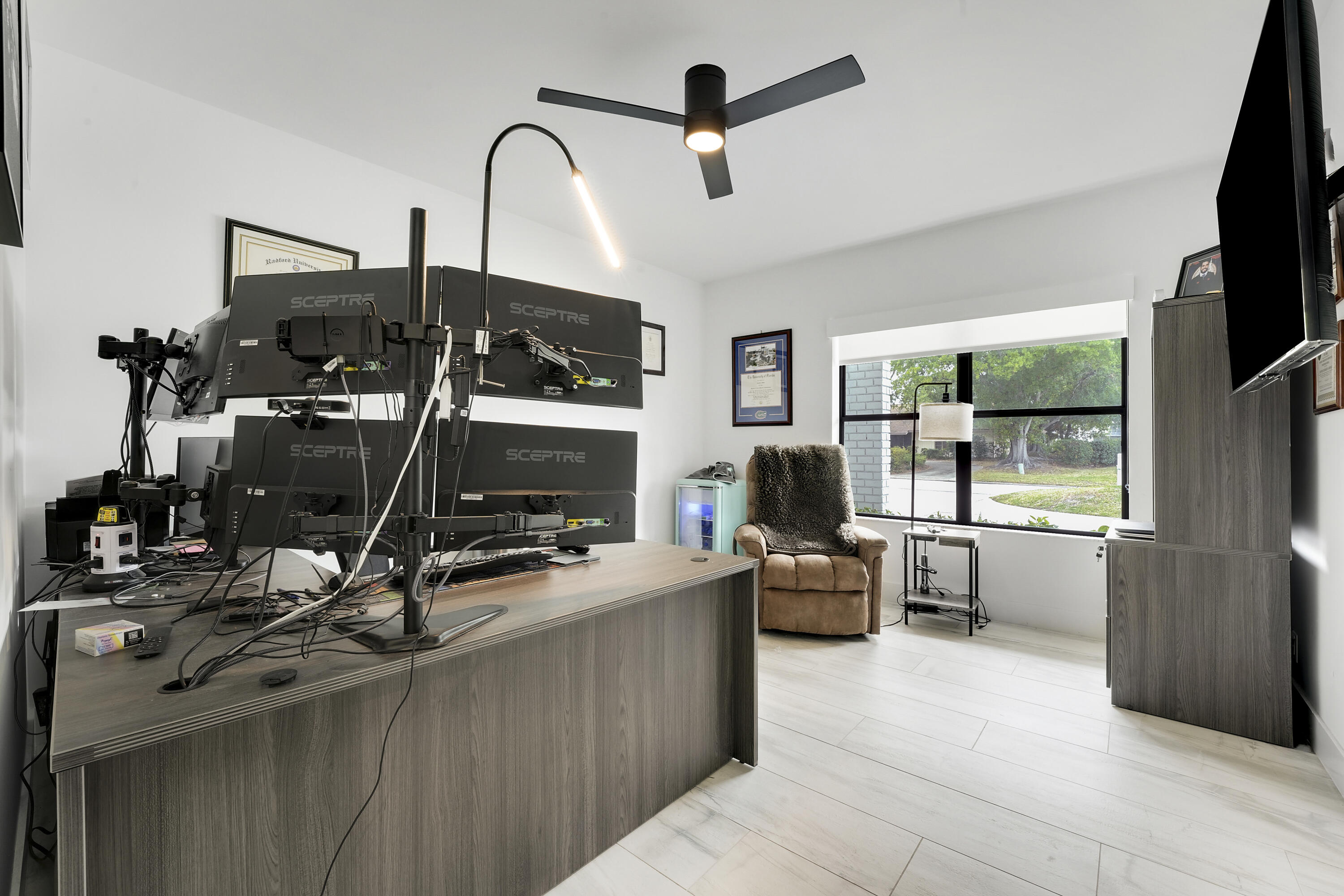 MARINER CAY YACHT CLUB - Residential