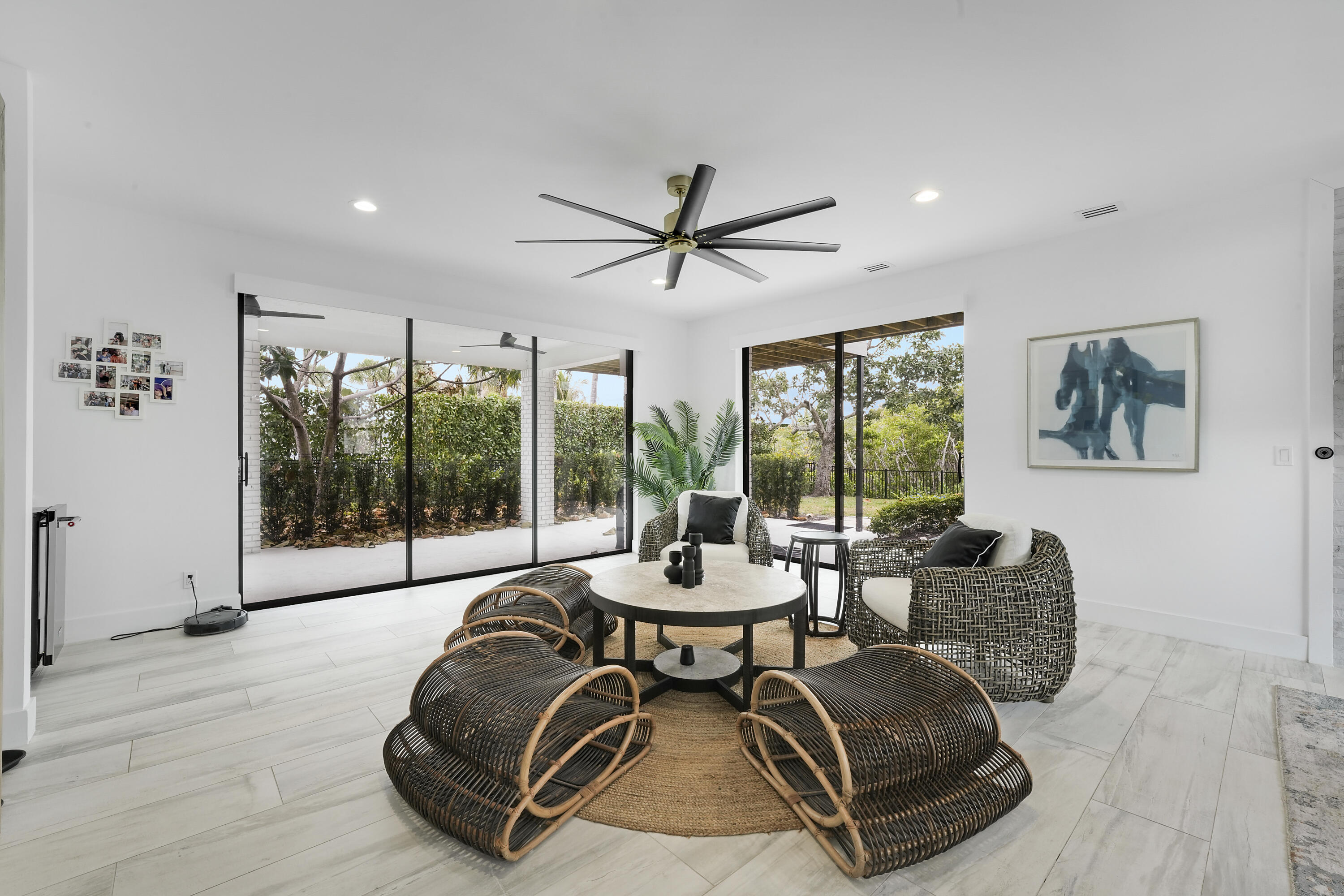 MARINER CAY YACHT CLUB - Residential