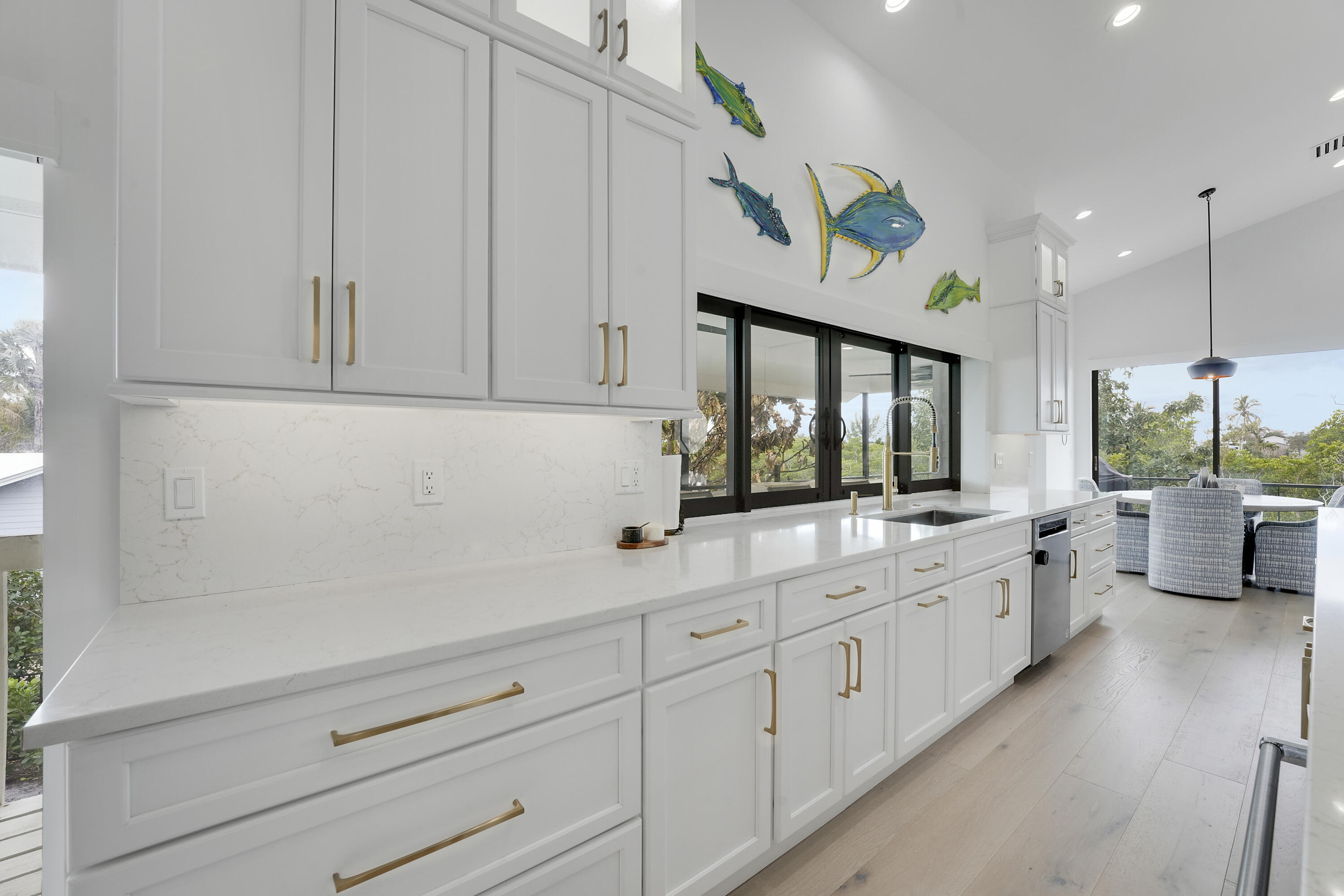 MARINER CAY YACHT CLUB - Residential