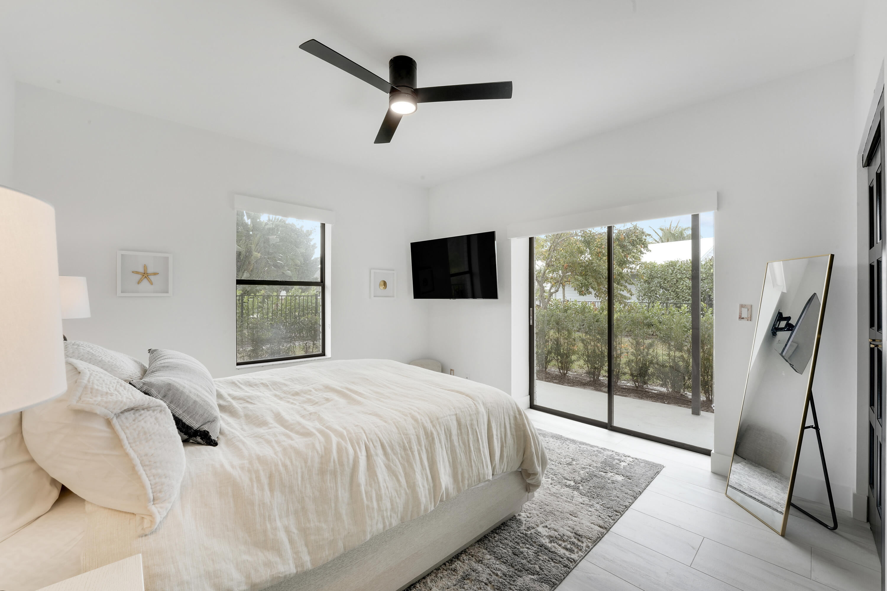 MARINER CAY YACHT CLUB - Residential