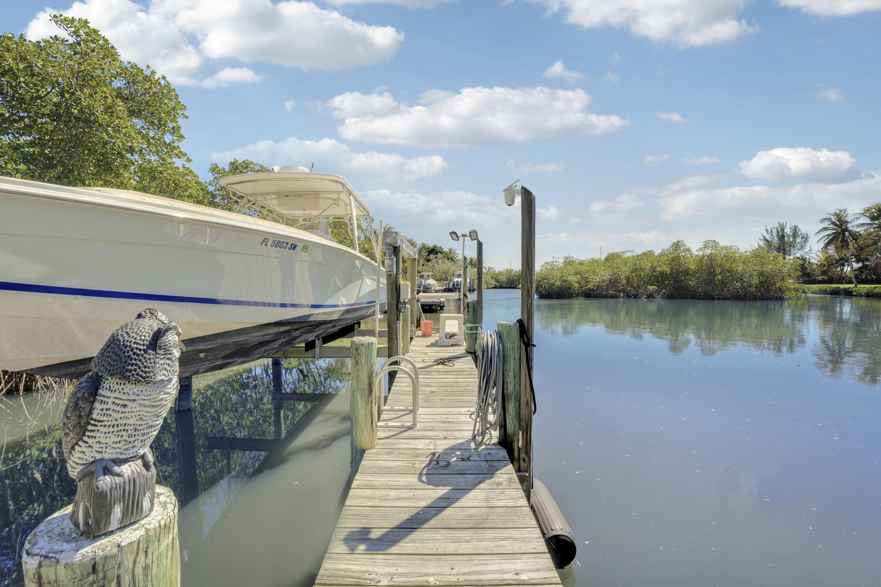 MARINER CAY YACHT CLUB - Residential