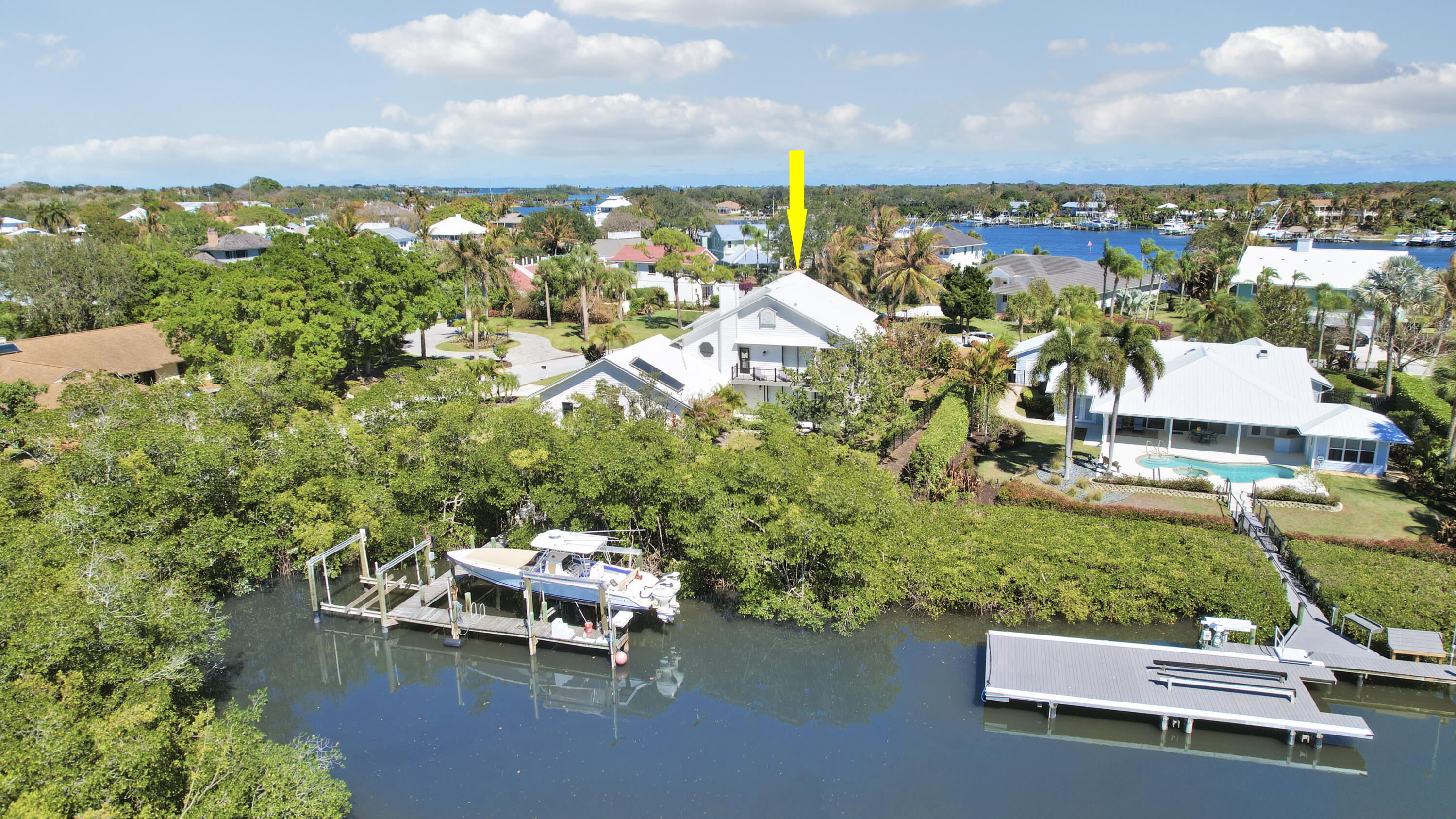 MARINER CAY YACHT CLUB - Residential