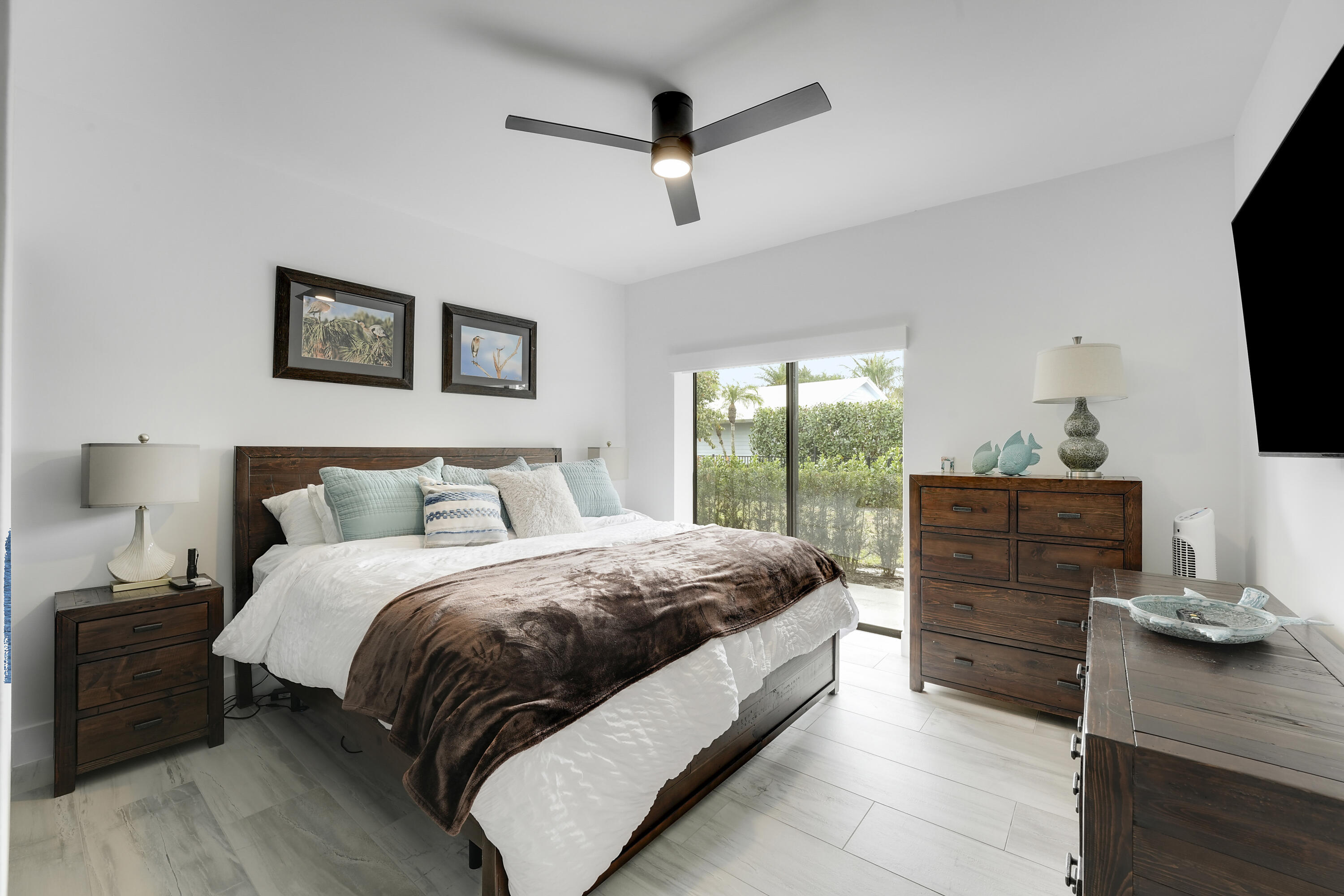 MARINER CAY YACHT CLUB - Residential