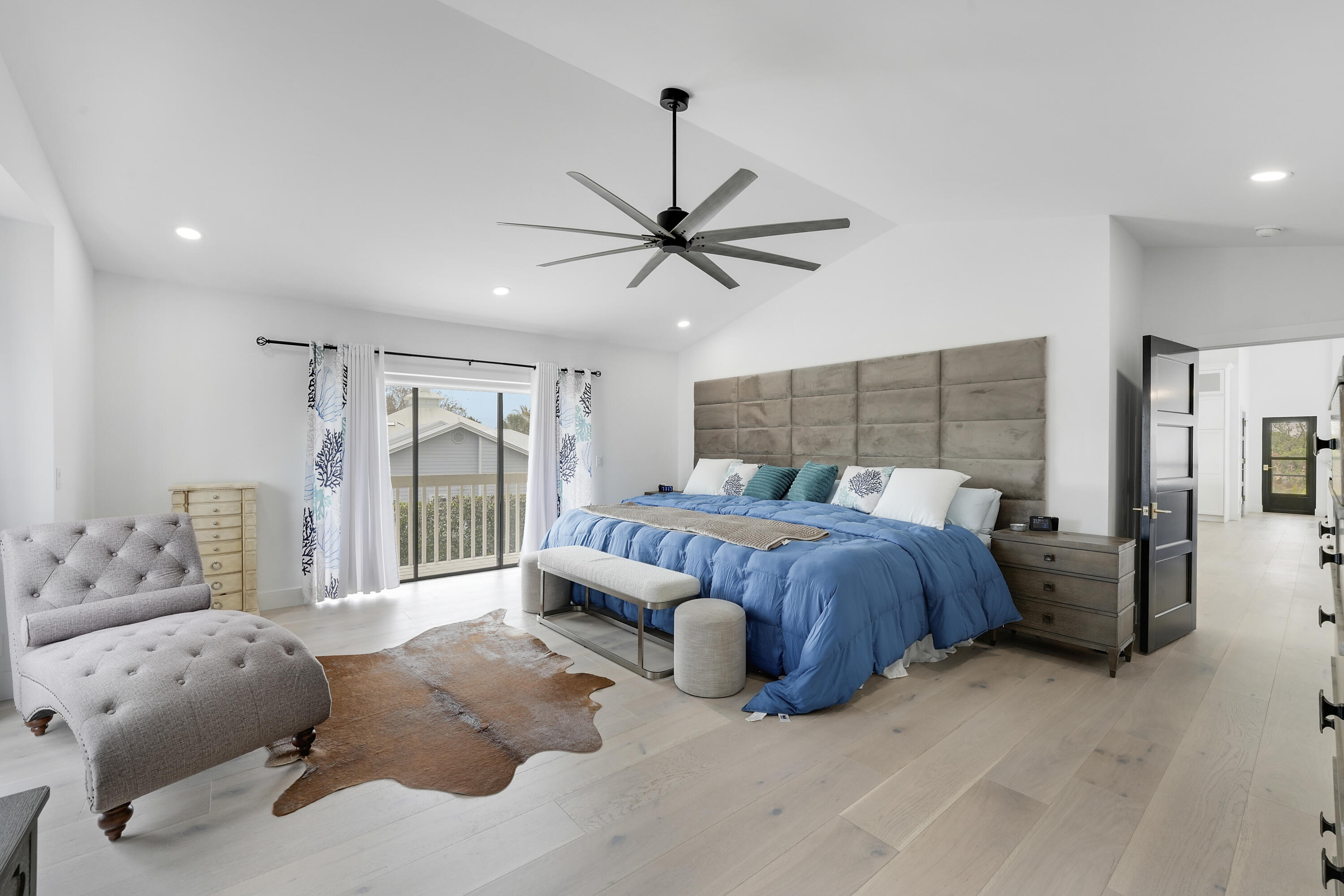 MARINER CAY YACHT CLUB - Residential