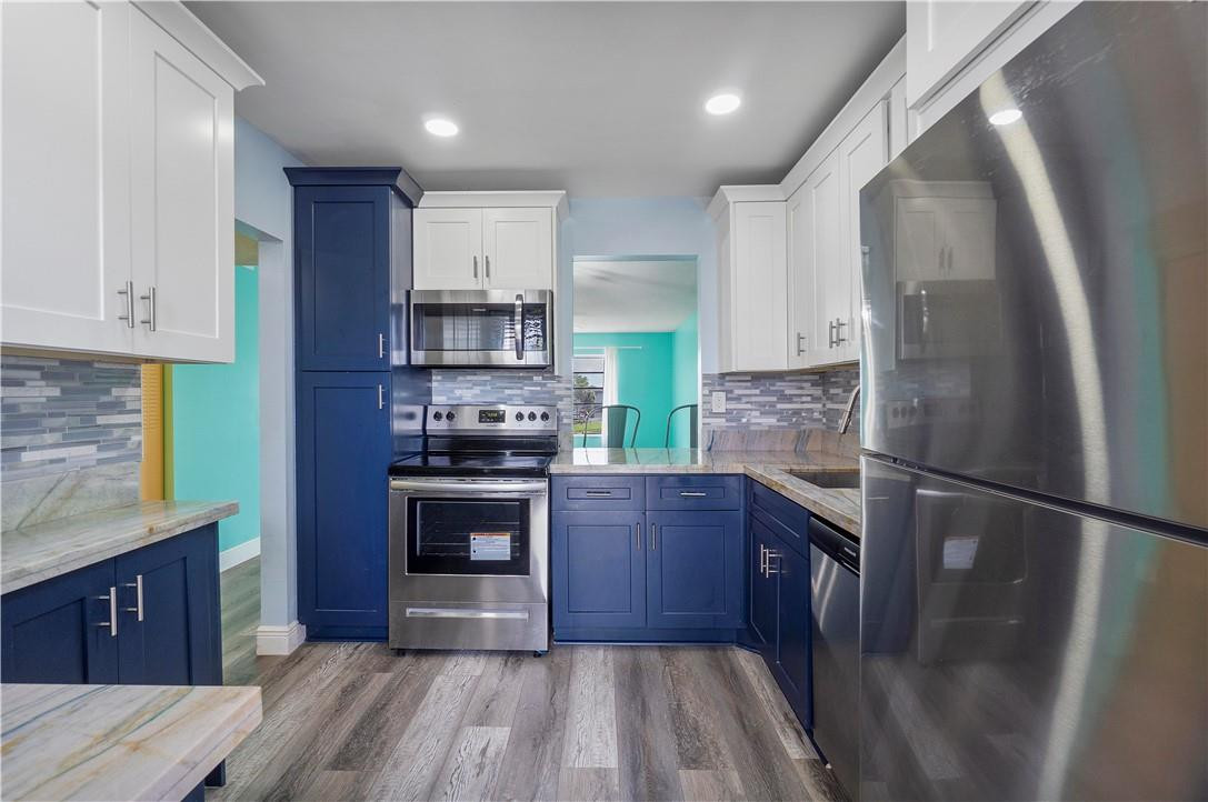ARROWHEAD CONDO NO VII - Residential Lease