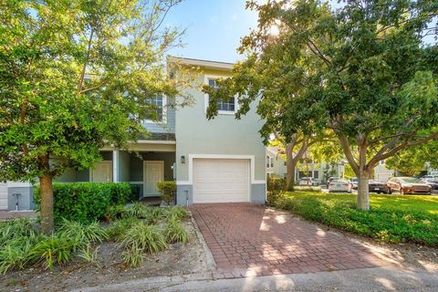1030 Crystal Way 104 Delray Beach FL 33444
