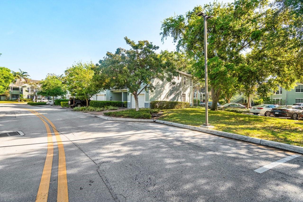 BAHIA DELRAY - Residential