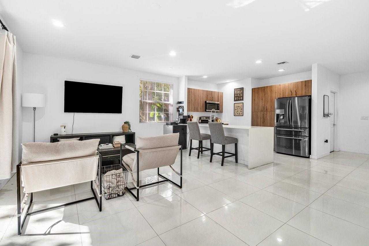 BAHIA DELRAY - Residential