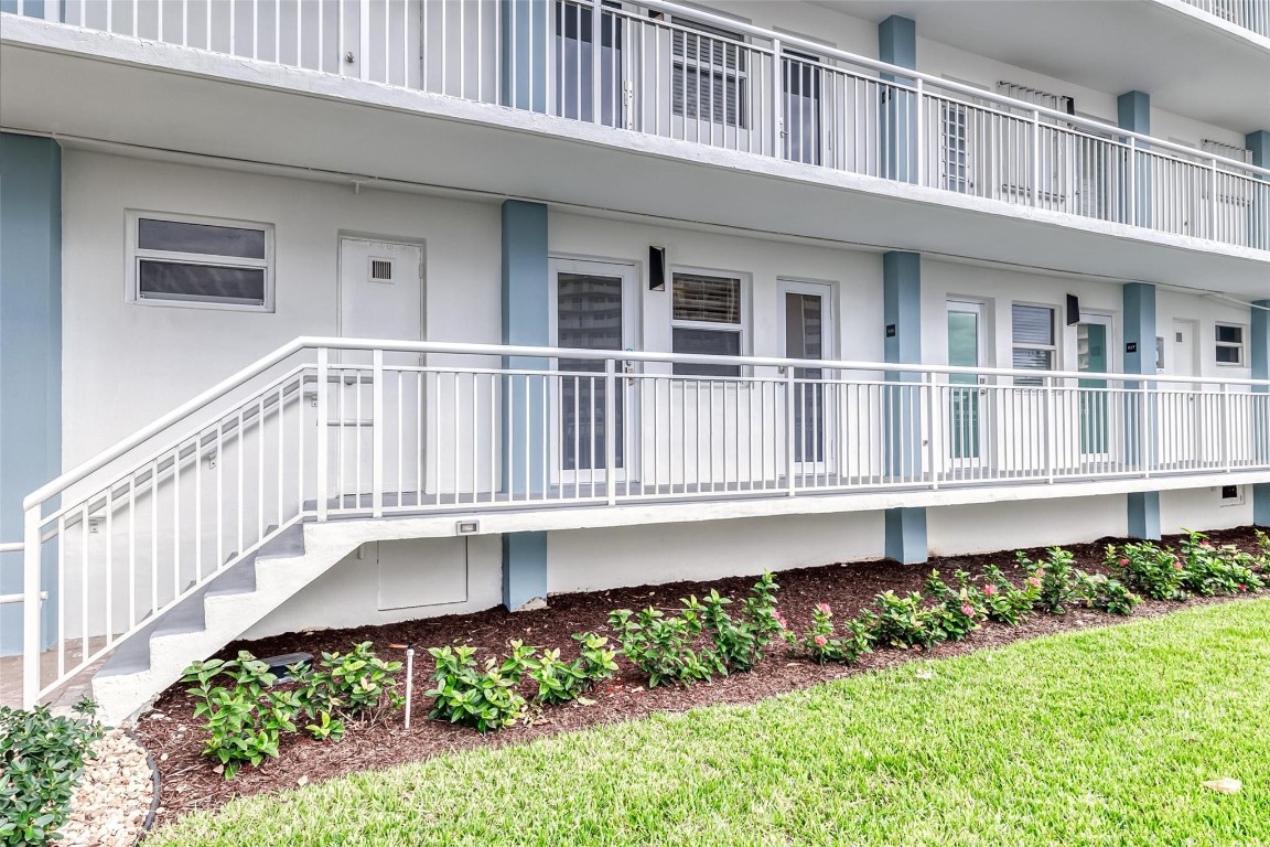 GRANADA HOUSE CONDO - Residential Lease