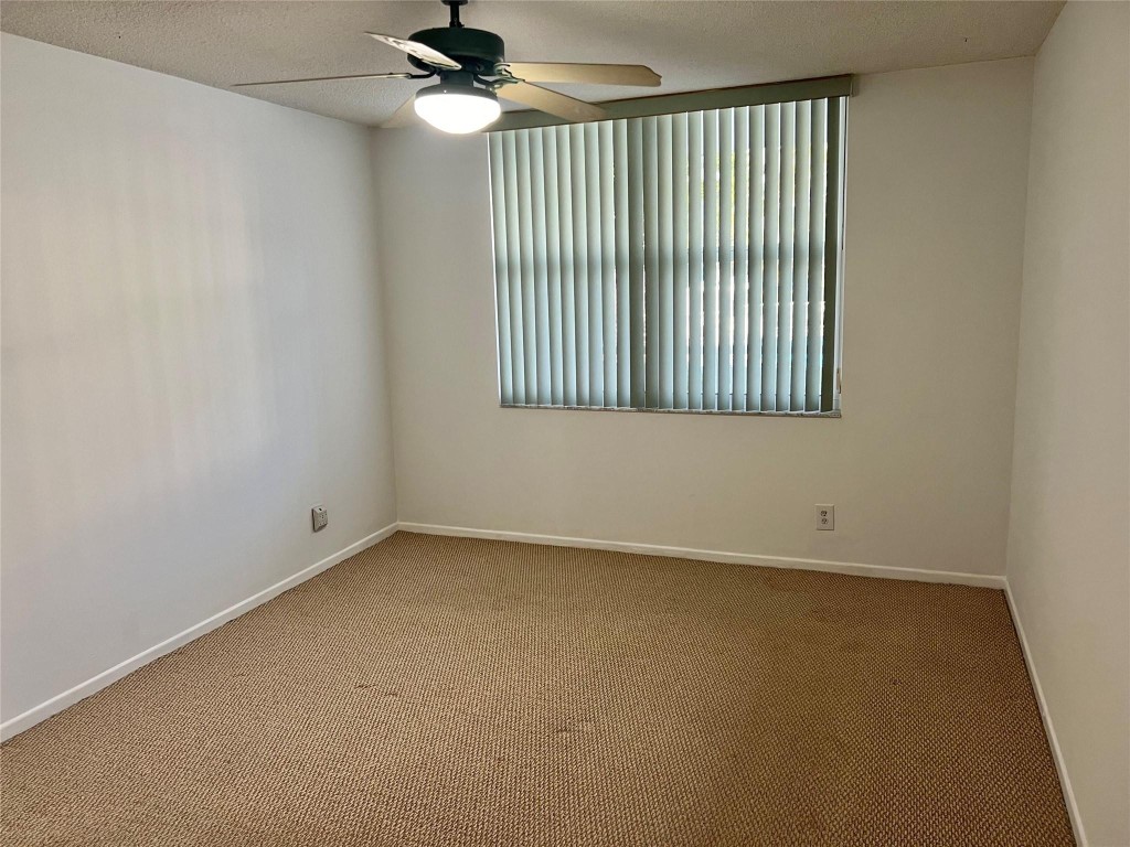 GRANADA HOUSE CONDO - Residential Lease