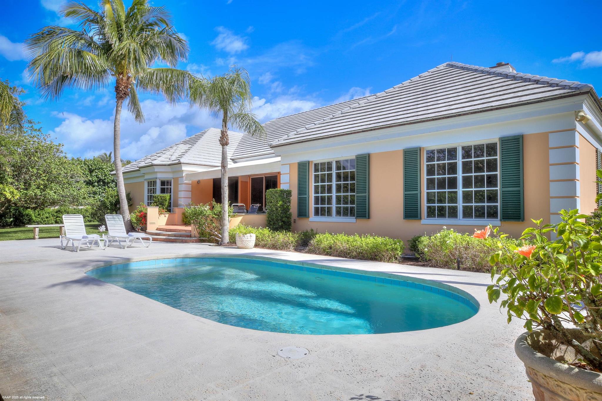 JUPITER ISLAND - Residential