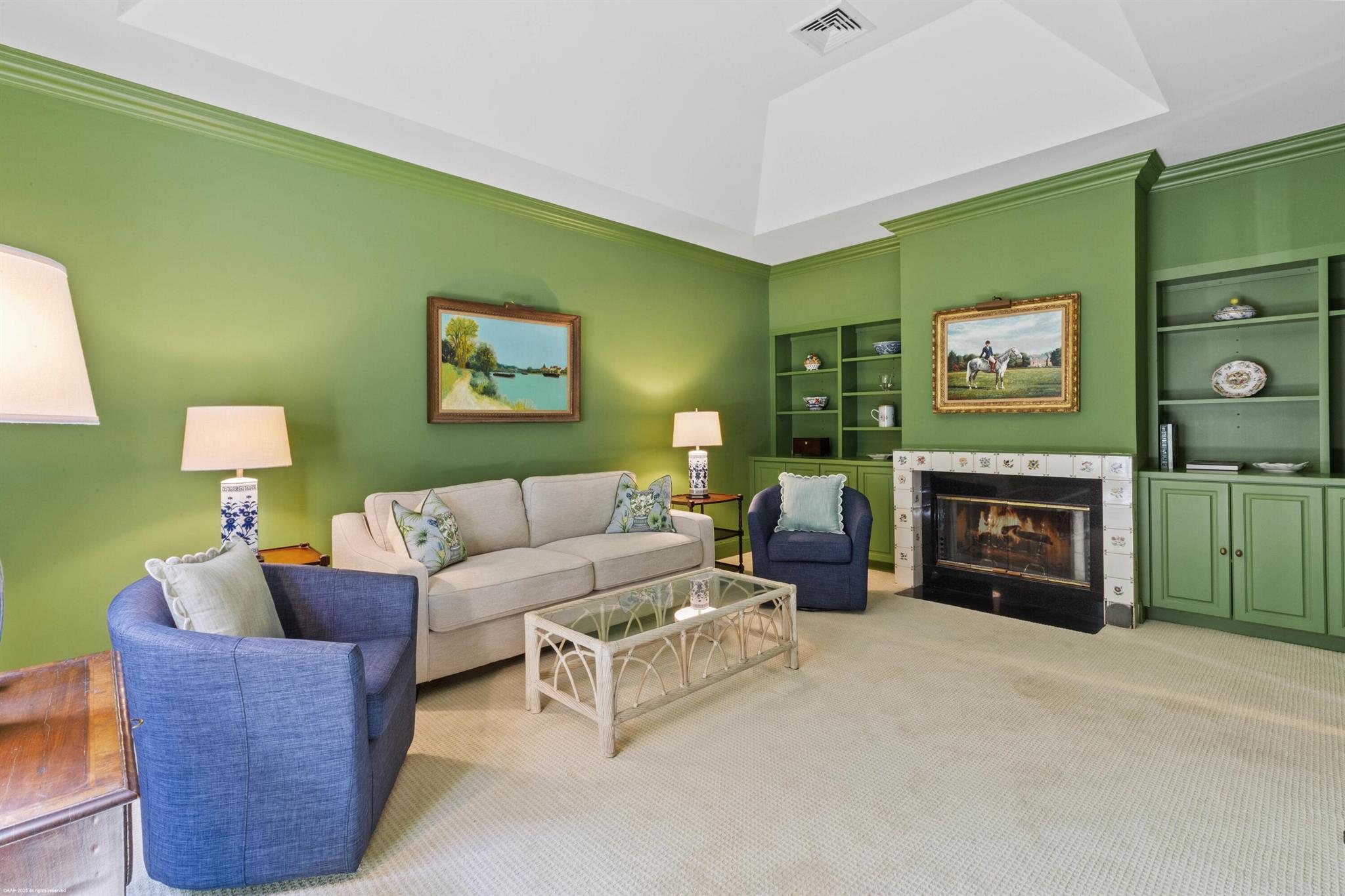 JUPITER ISLAND - Residential