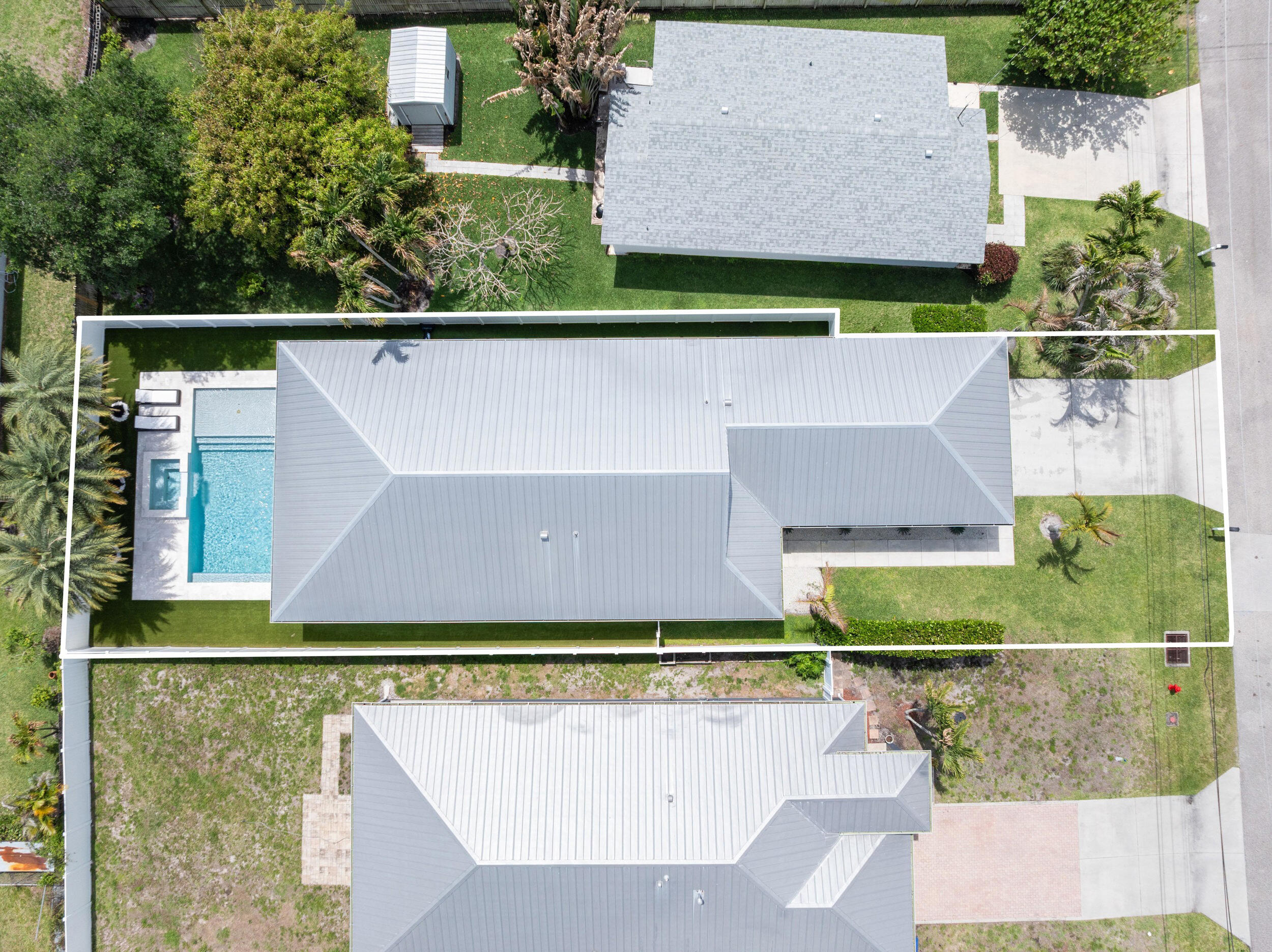 CINQUEZ PARK - Residential
