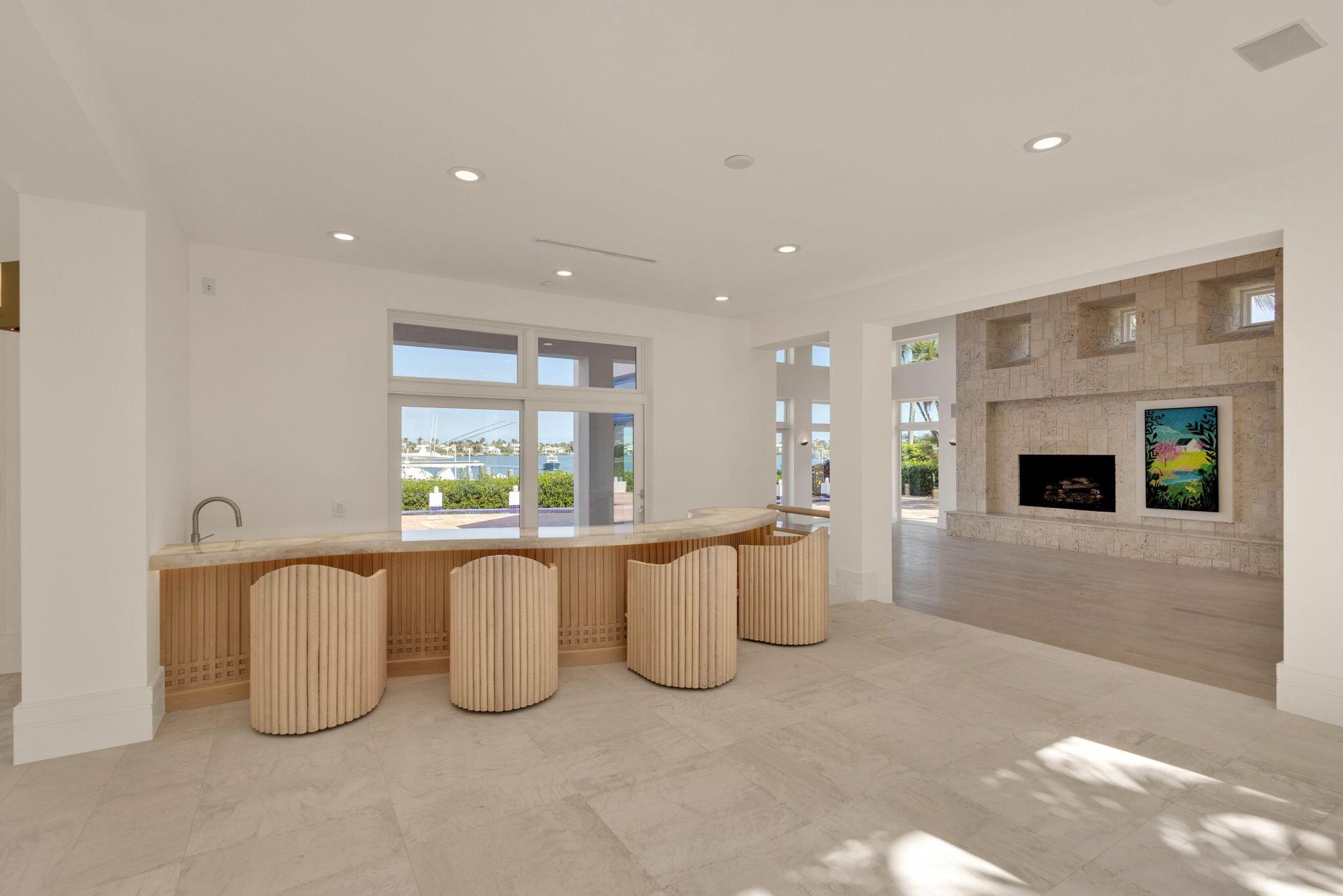 SAILFISH POINT - Residential