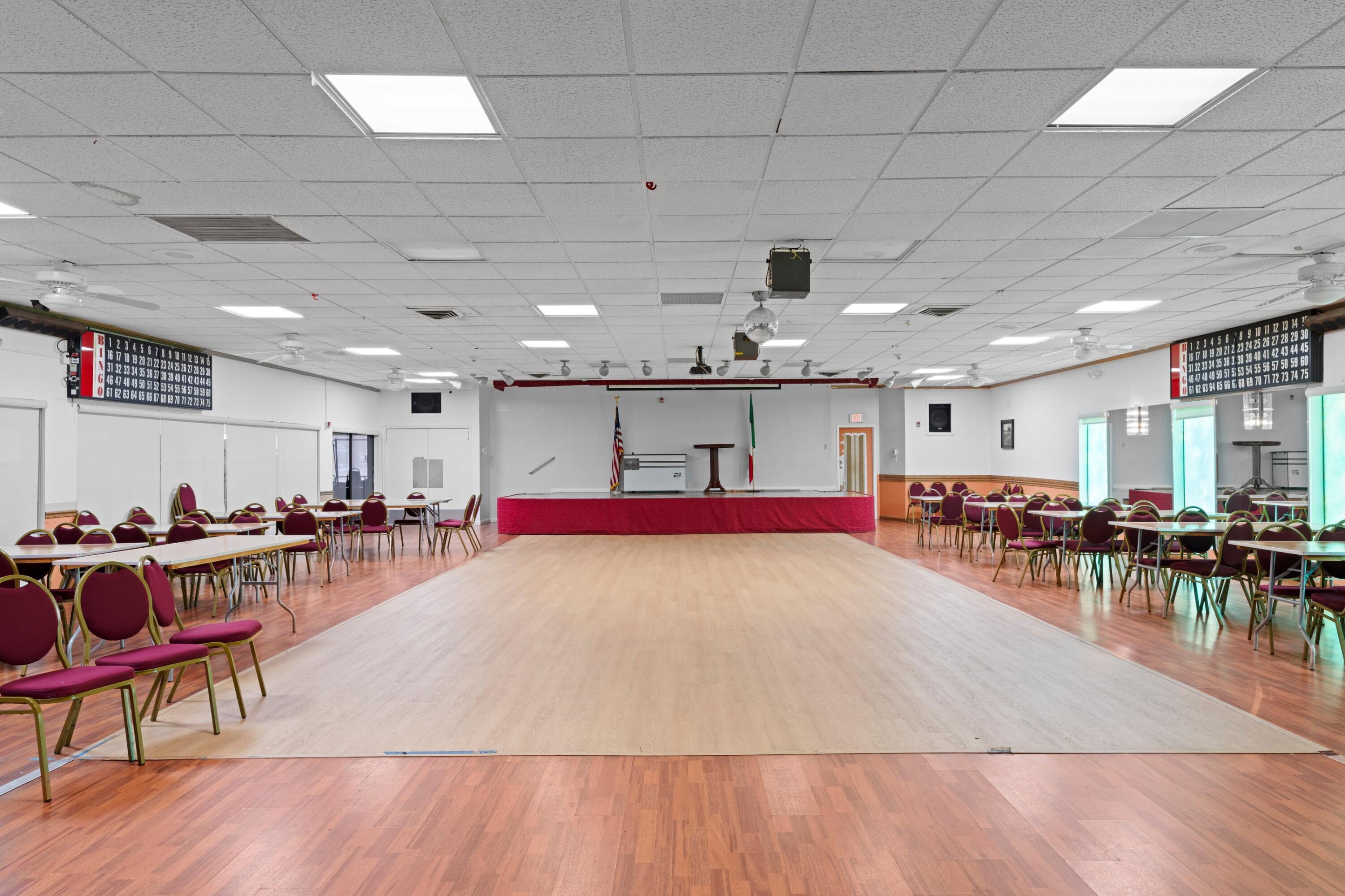 SAPPHIRE CONDO - Residential