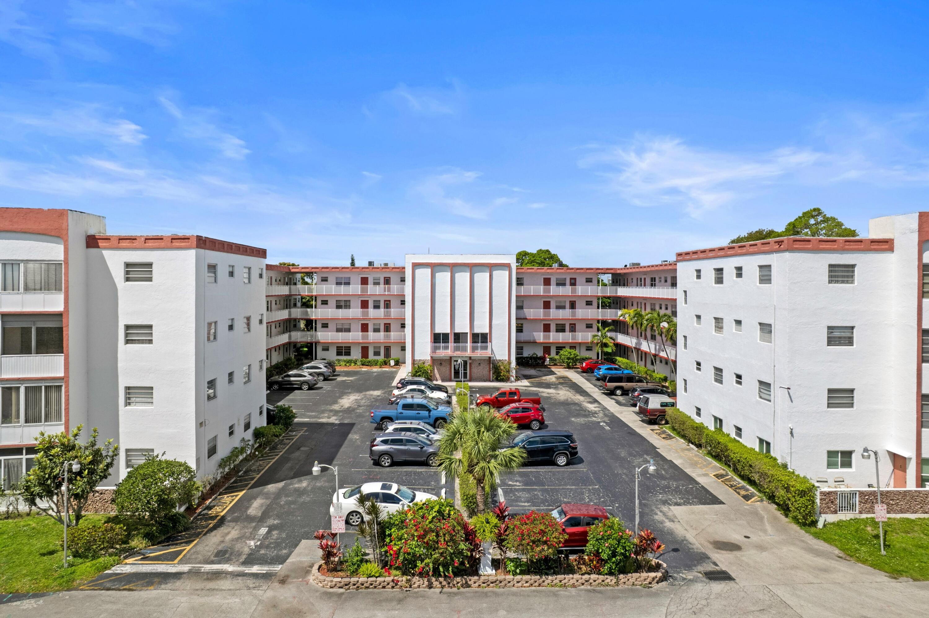 SAPPHIRE CONDO - Residential