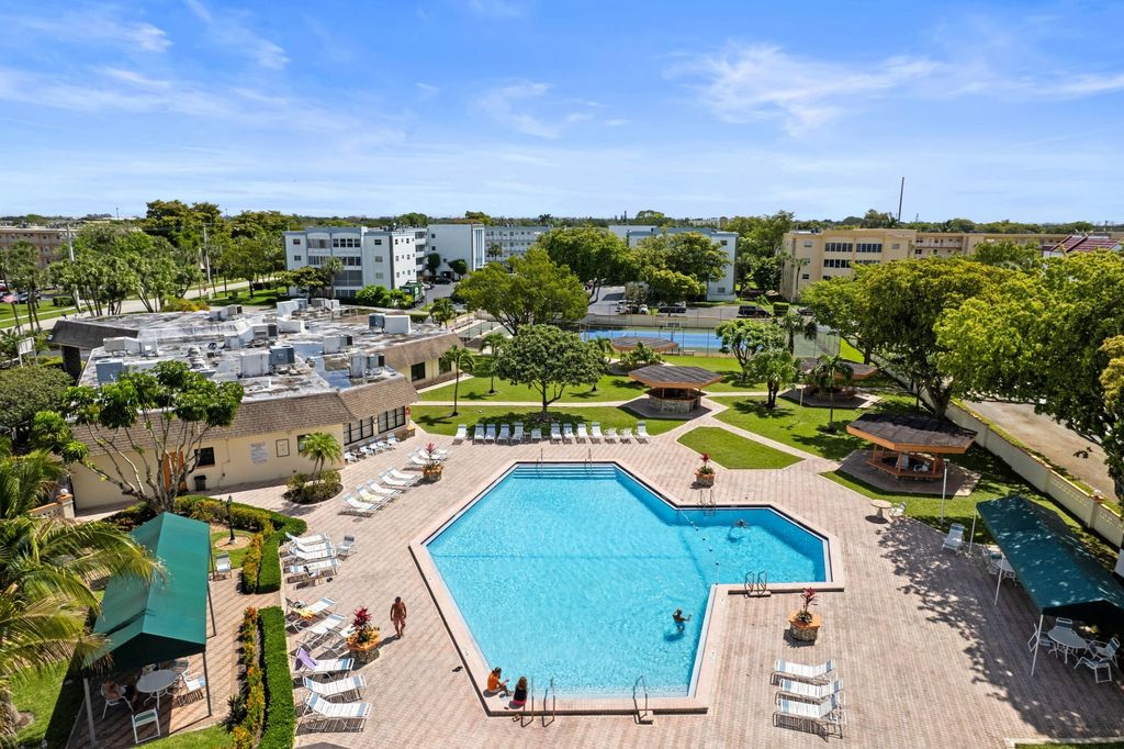 Photo of 4000 NW 44th Avenue #207, Lauderdale Lakes, FL 33319 (MLS # B26014805)