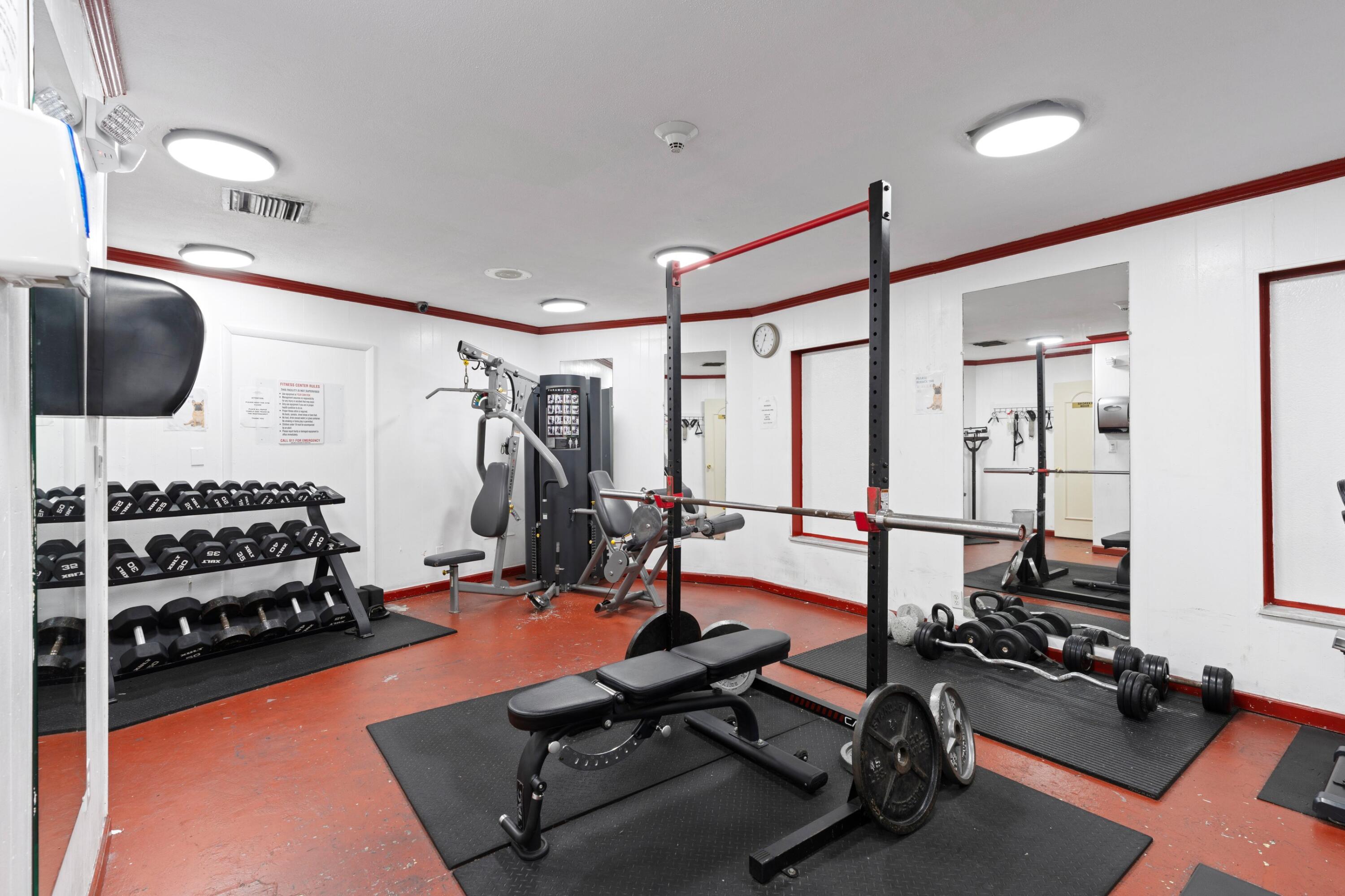 SAPPHIRE CONDO - Residential