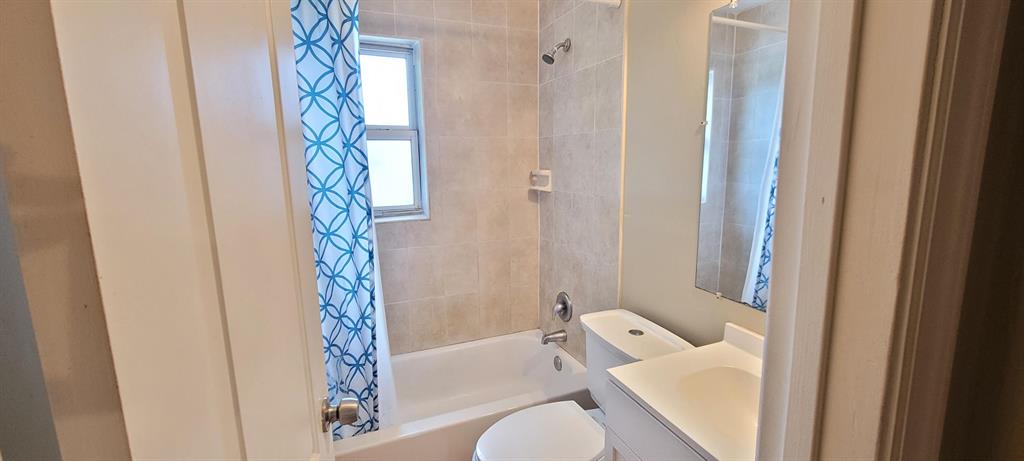 ROLLING GREEN RIDGE 3RD ADD - Residential