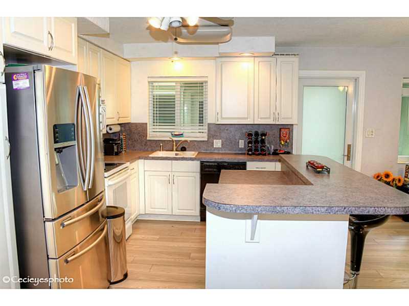 Riverview Gardens Condos - Residential