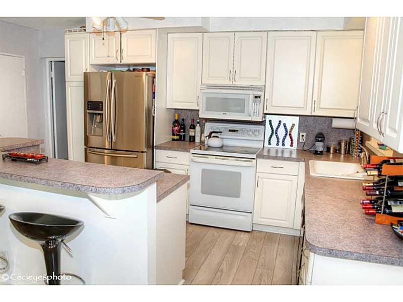 Riverview Gardens Condos - Residential