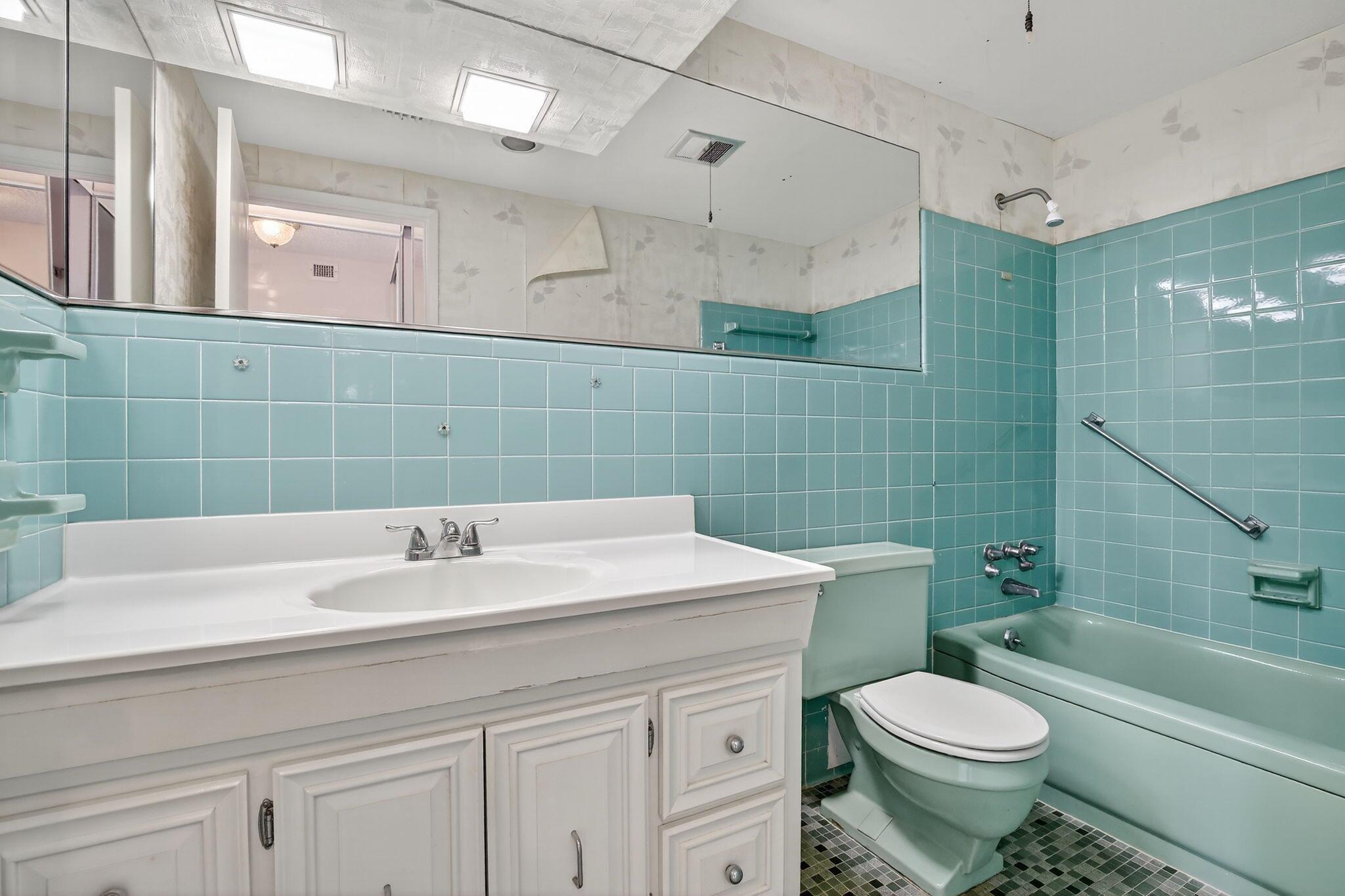 CORAL RIDGE TOWERS CO-OP - Residential