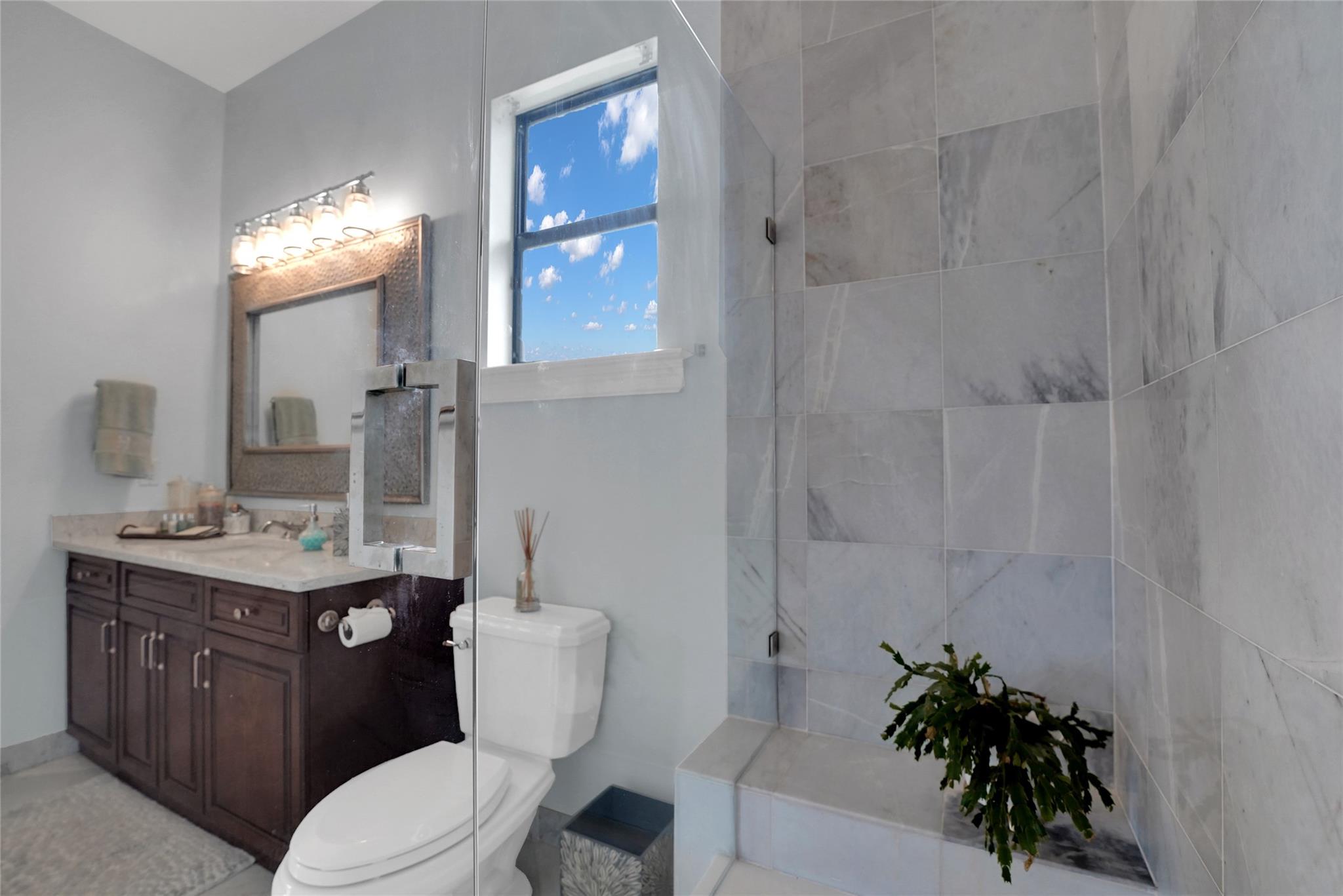 Coral Key Villas 1st Sec - Residential