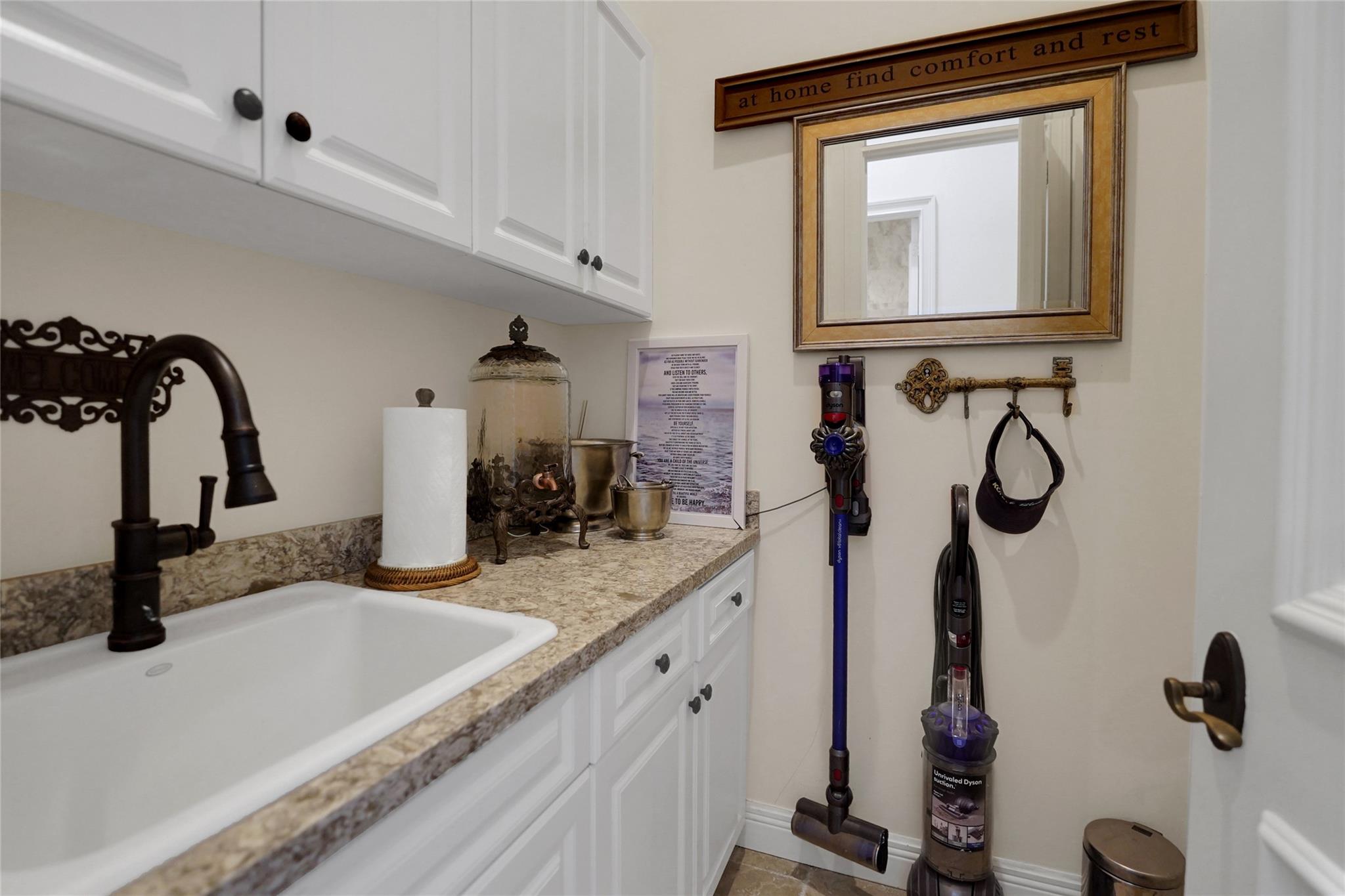 Coral Key Villas 1st Sec - Residential