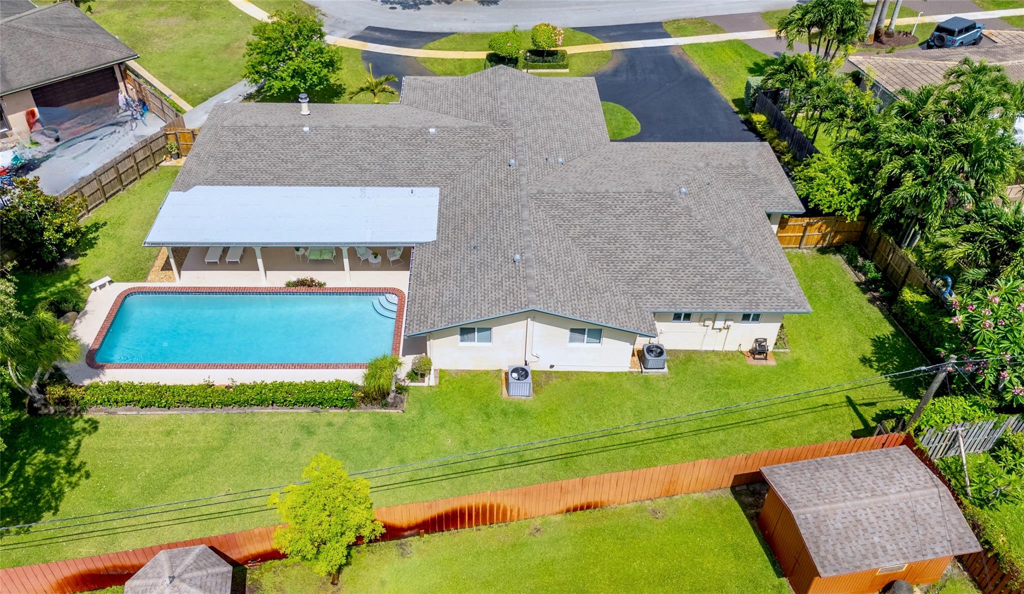 740 NW 74th Ter