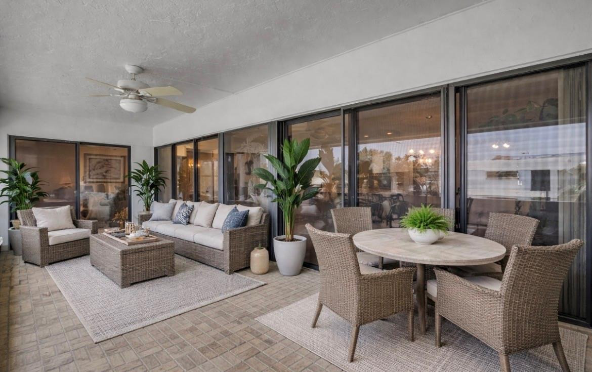 Beach House - Residential