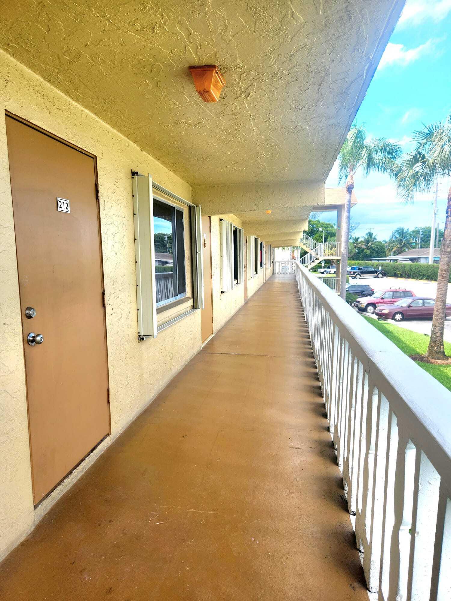 100 Village Green Circle E B212