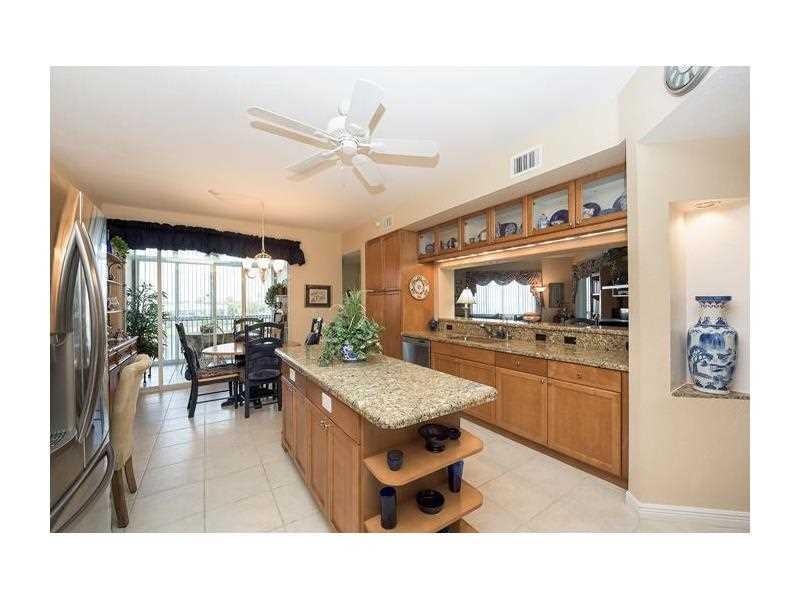 KINGS POINT SOUTHAMPTON - Residential