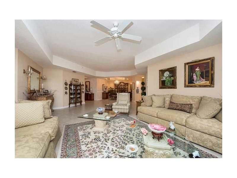 KINGS POINT SOUTHAMPTON - Residential