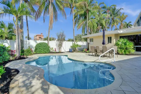 2934 Middle River Dr, Fort Lauderdale, FL MLS: F10472625
