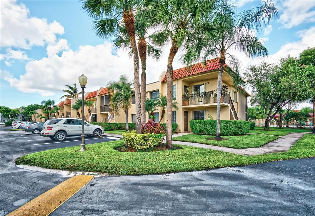 Gardens At Bonaventure - Residential