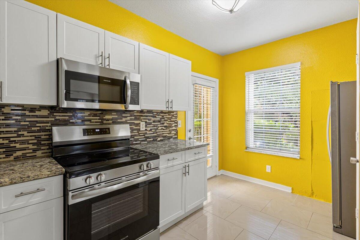 BELMONT II AT ST LUCIE WEST - Residential Lease