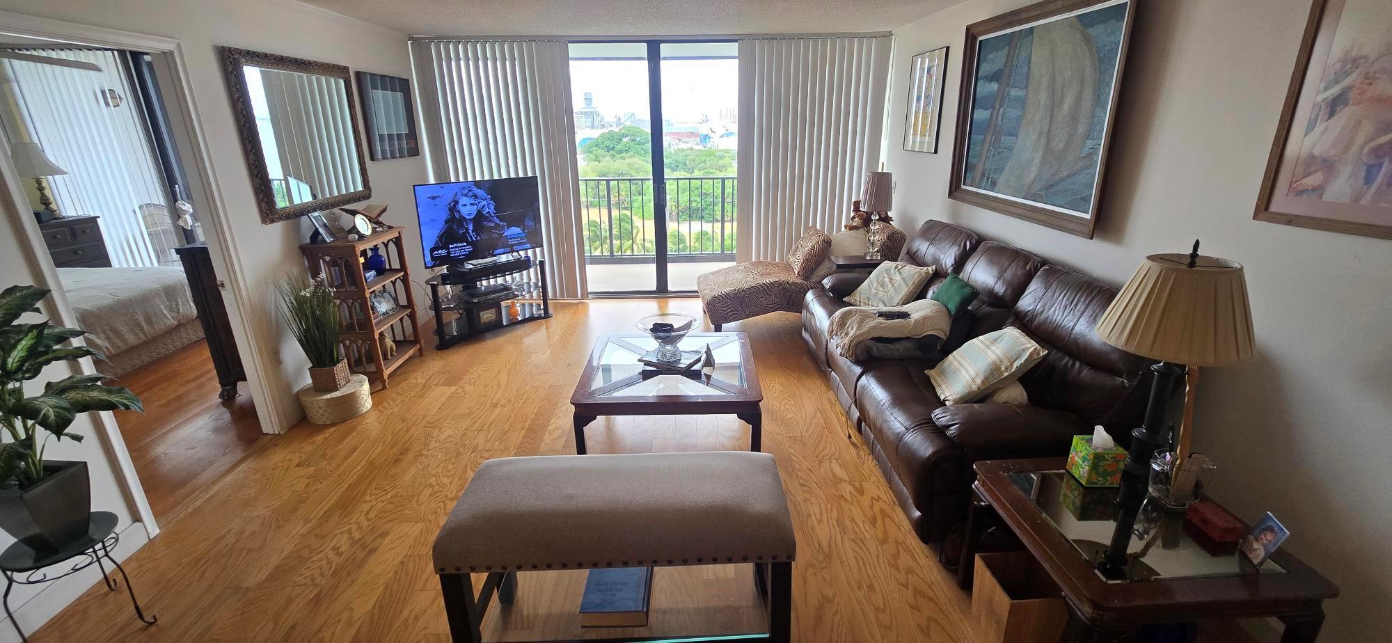 PALM BEACH HOUSE - Residential