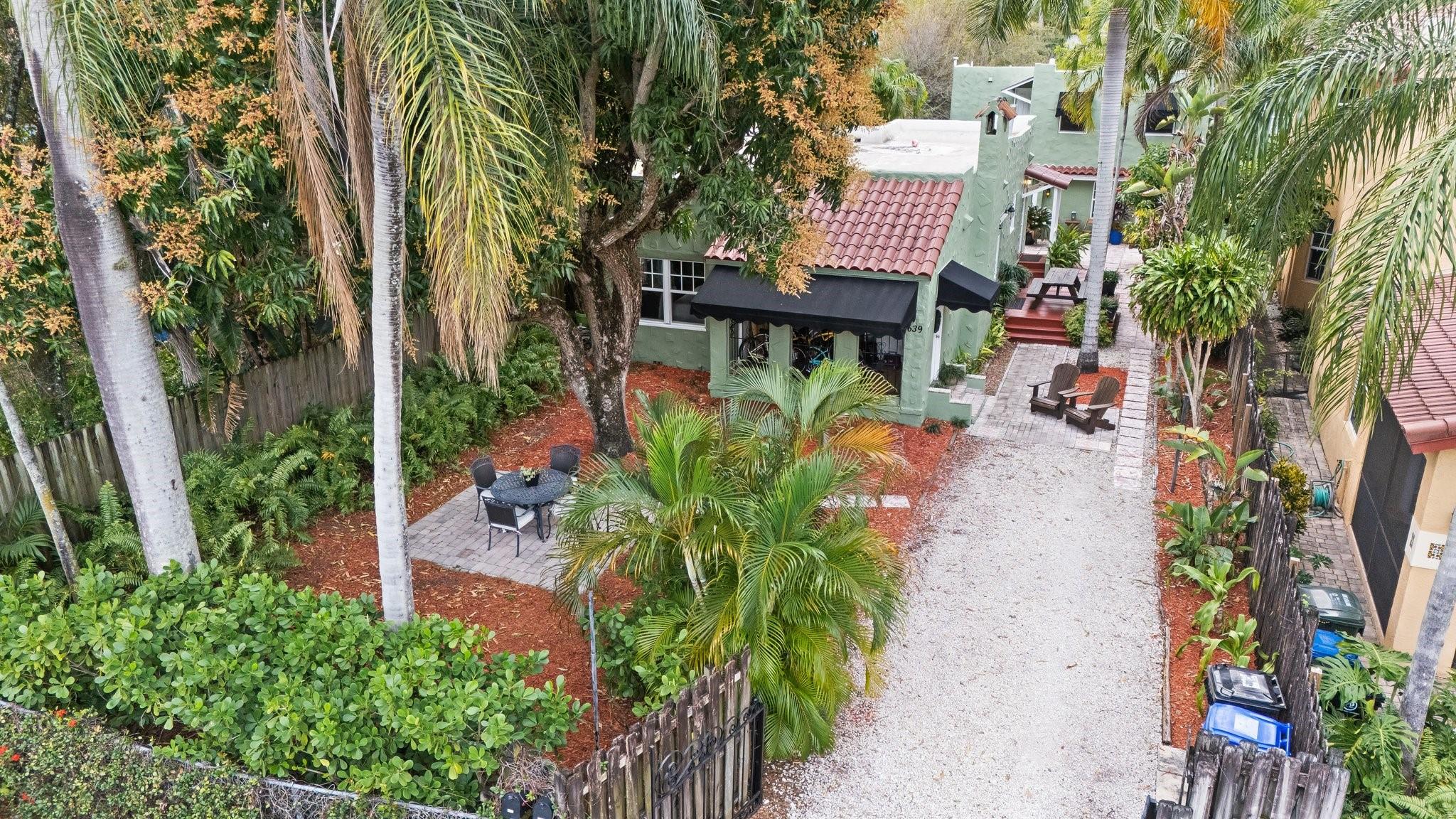 639 SW 5th Avenue