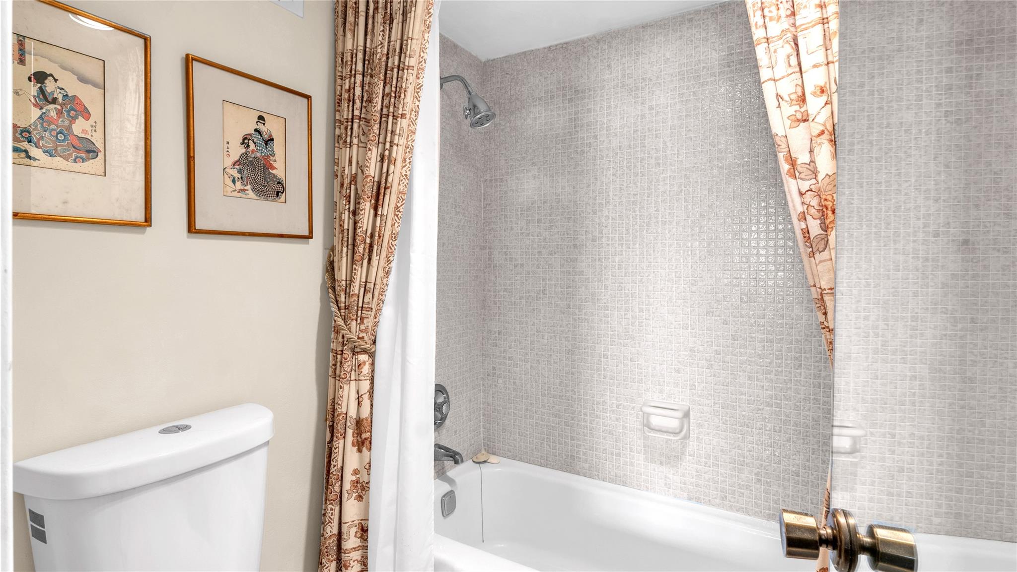 Royal Coast Condominium - Residential