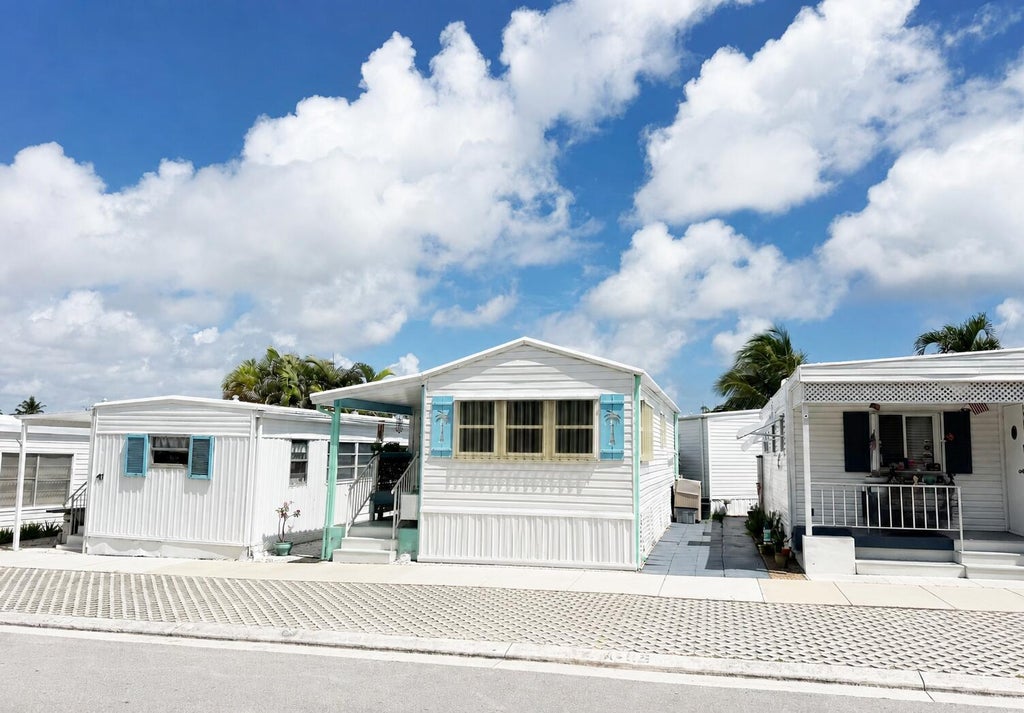 Photo of 6 BRINY BREEZES Boulevard #A, Briny Breezes, FL 33435 (MLS # B26062376)