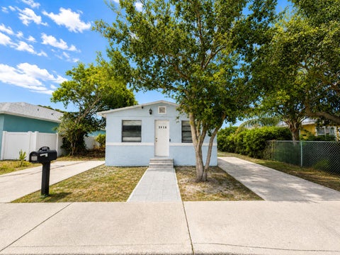 Property photo of 1410 S J Street, Lake Worth Beach, FL 33460