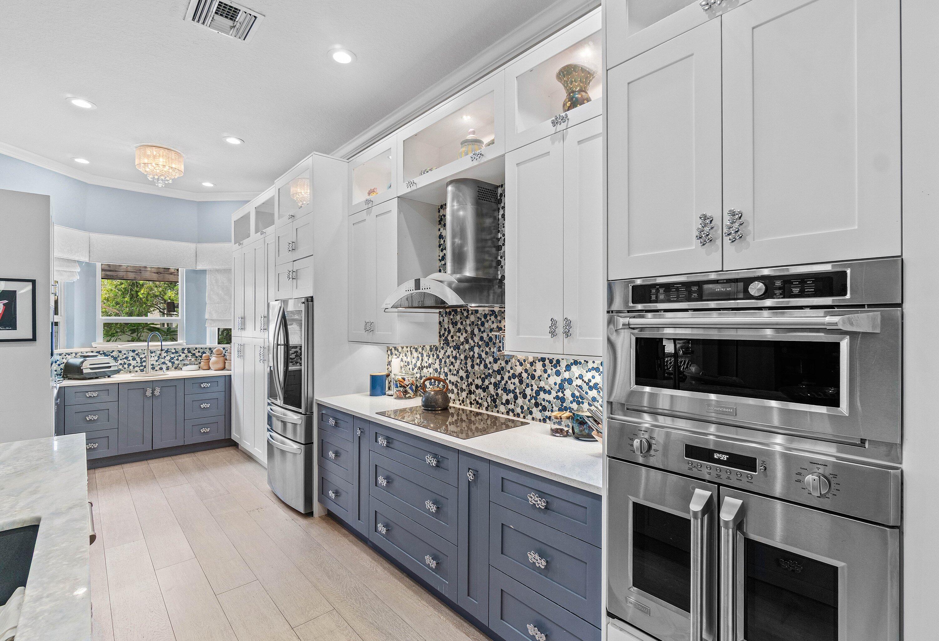 7060 VIVALDI Lane