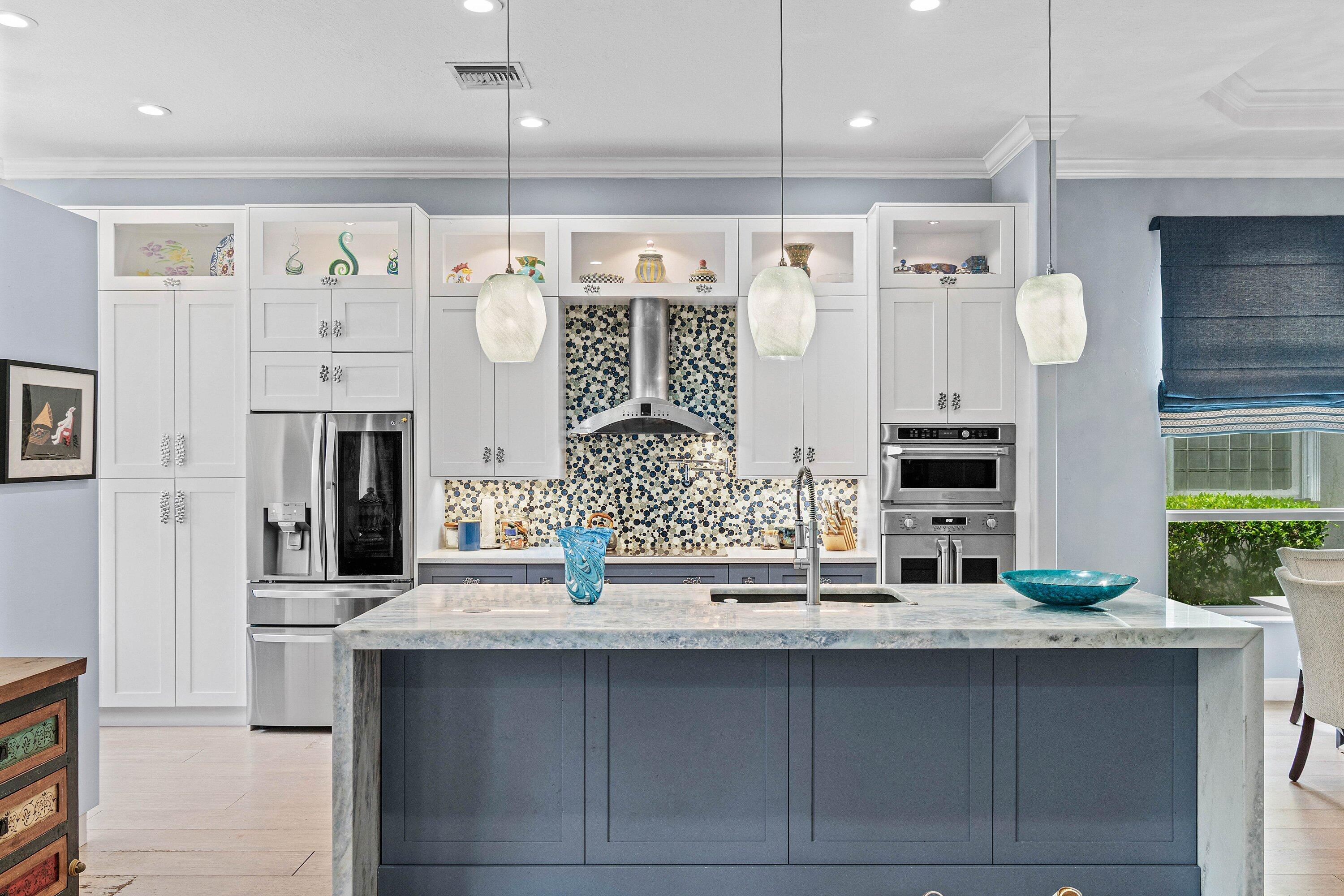 7060 VIVALDI Lane