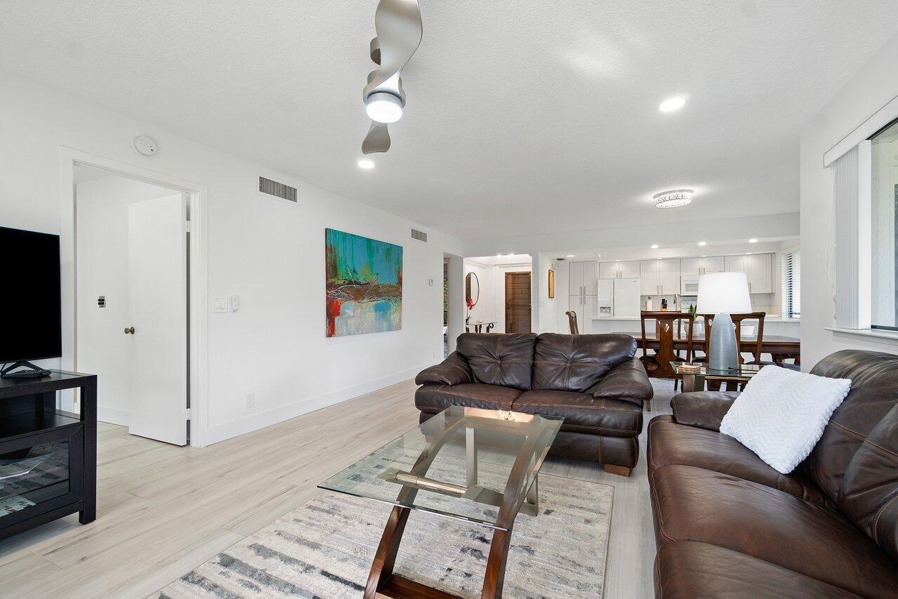 GOLF VILLAS CONDO - Residential Lease